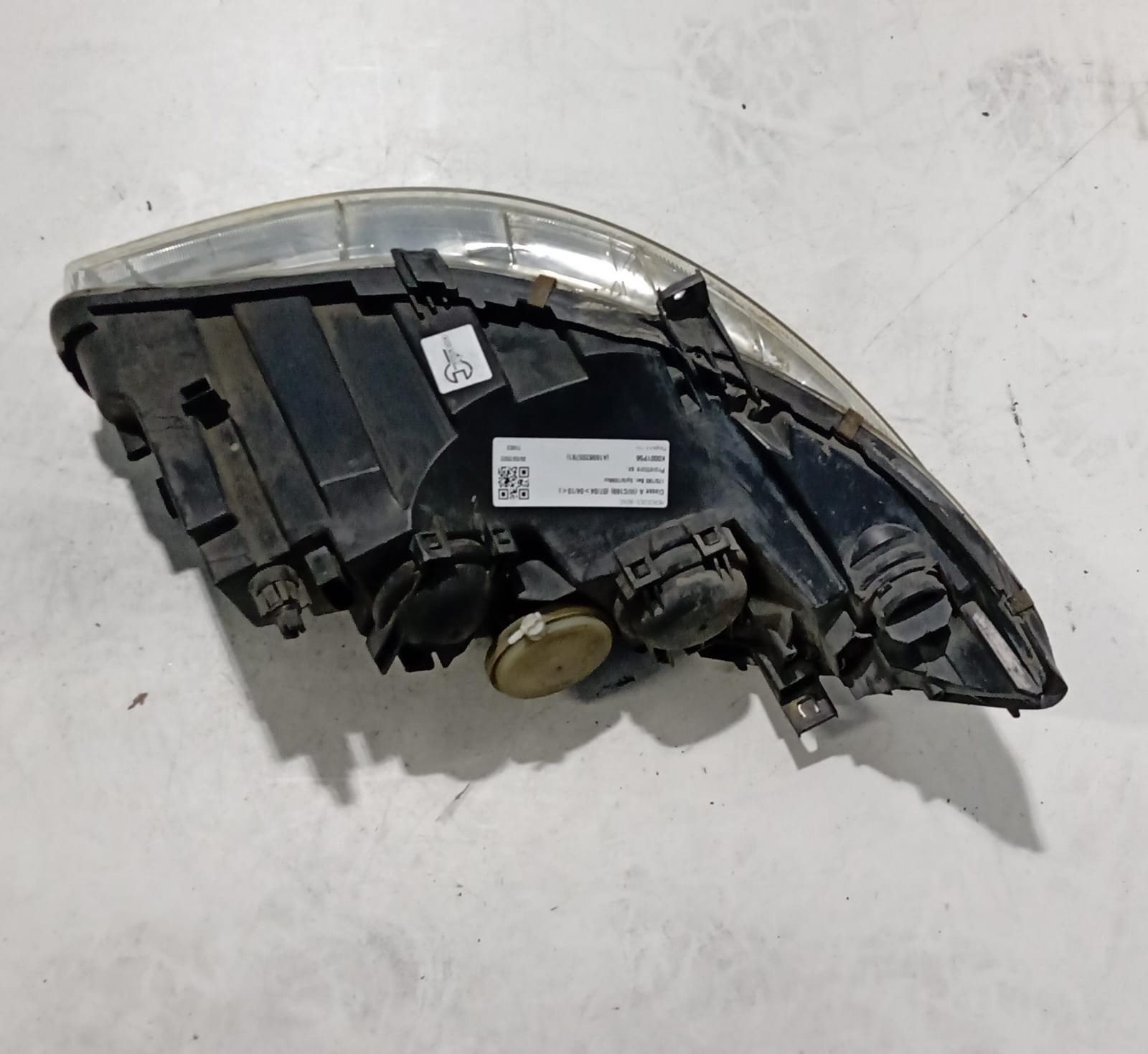 Fanale anteriore sinistro