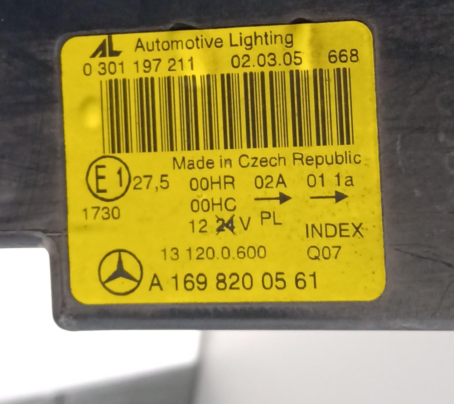 Fanale anteriore sinistro