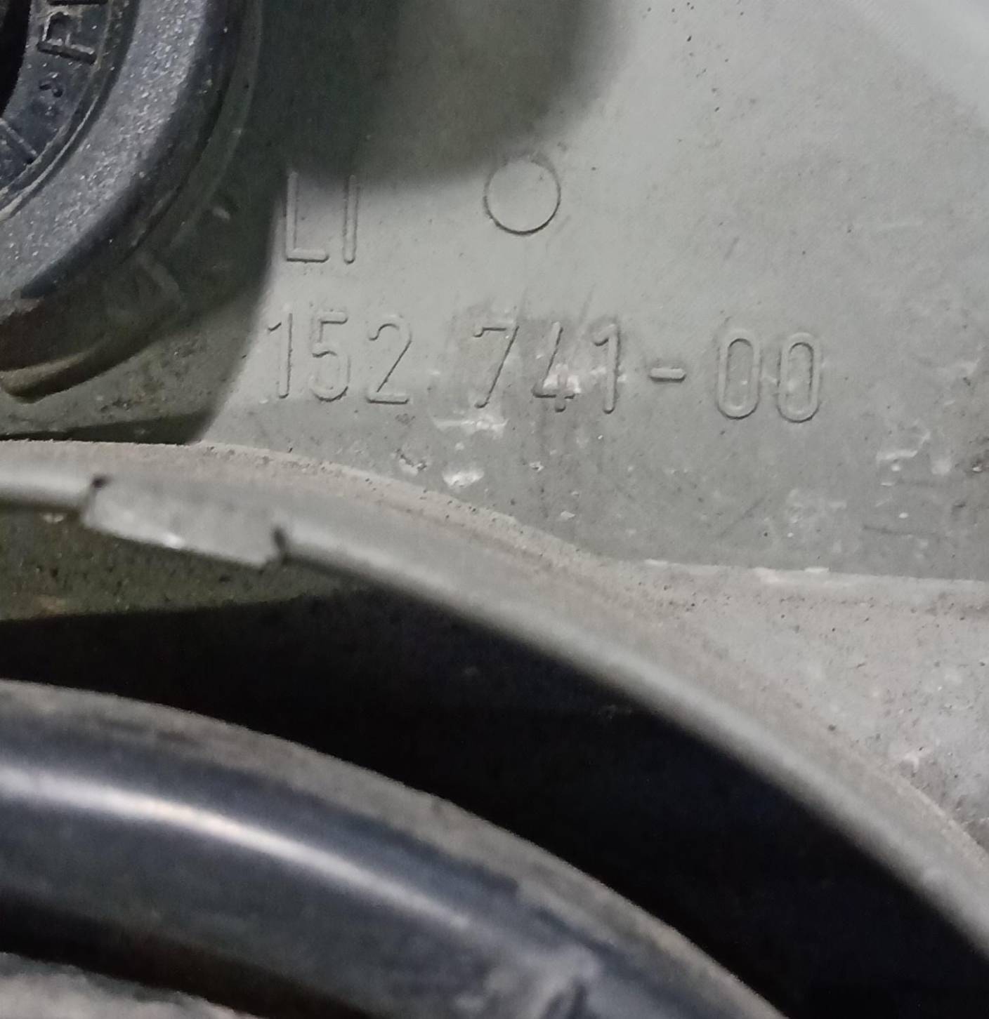 Fanale anteriore sinistro