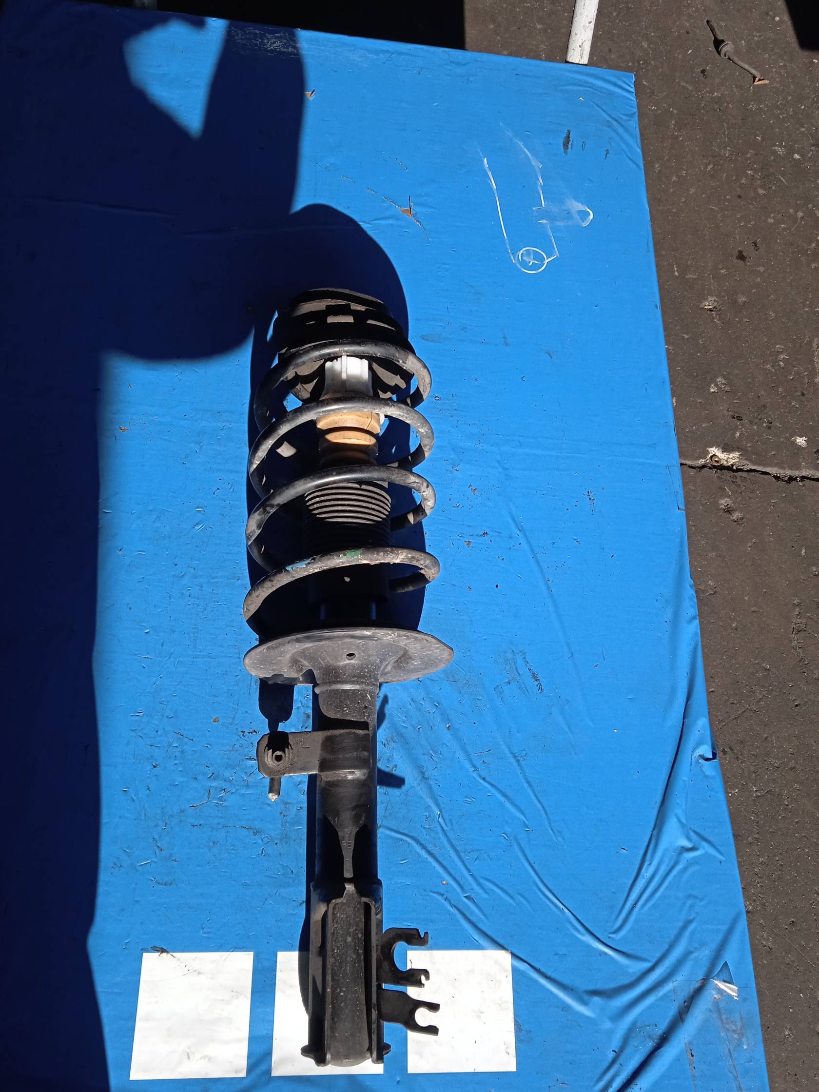 Ammortizzatore ant. sx.