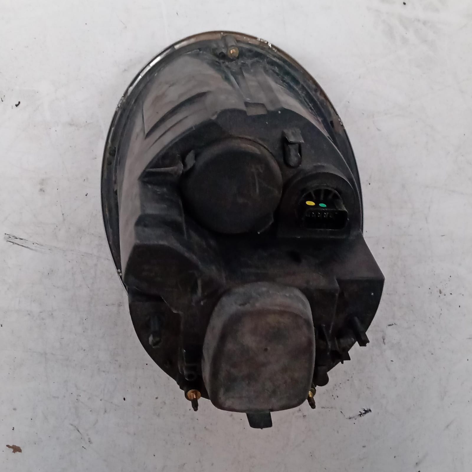 Fanale anteriore sinistro