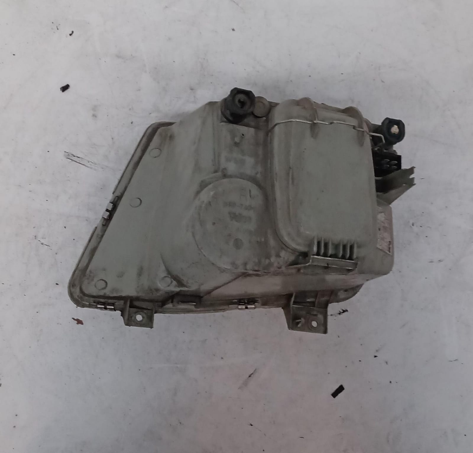 Fanale anteriore destro