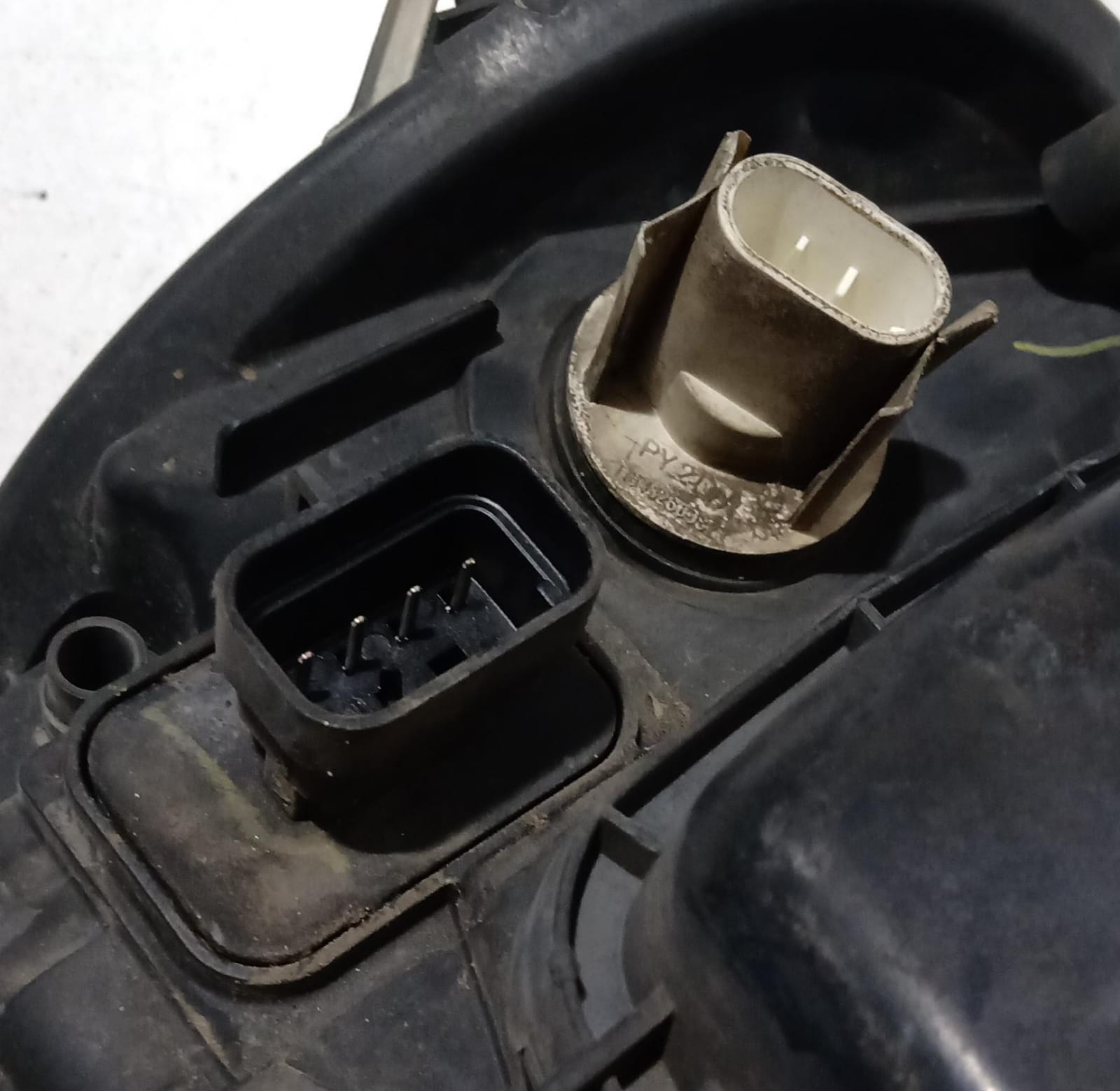 Fanale anteriore sinistro