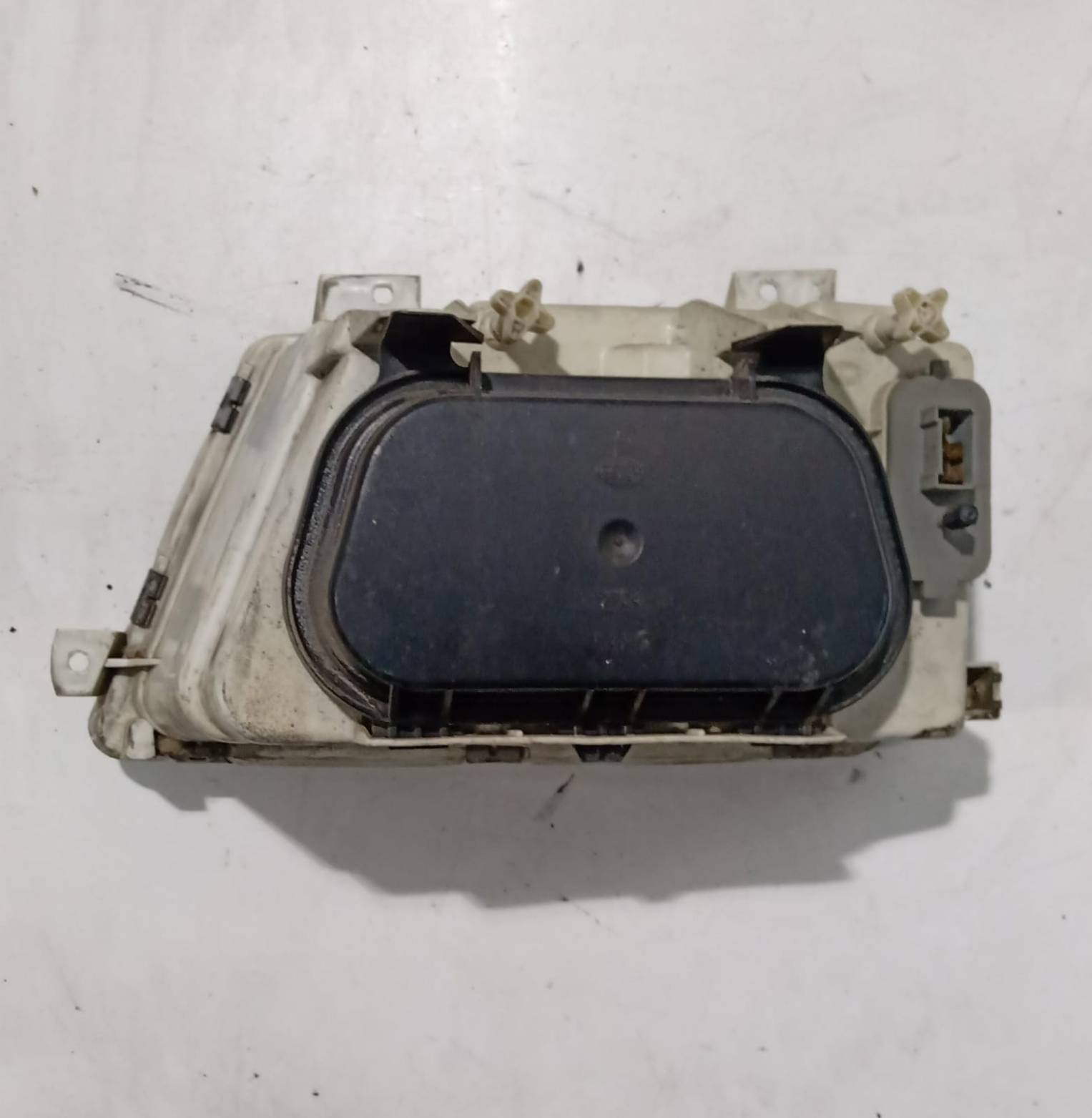 Fanale anteriore destro