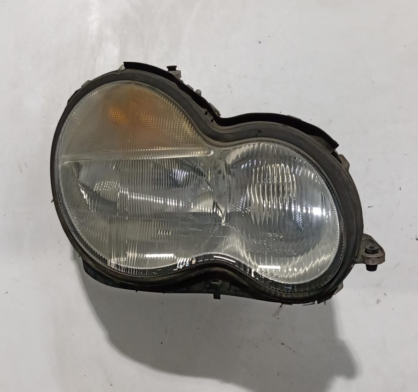 Fanale anteriore destro