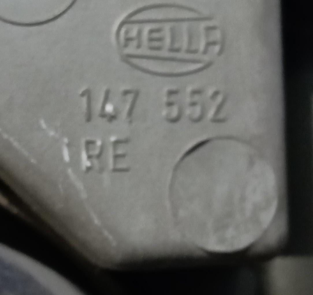 Fanale anteriore destro