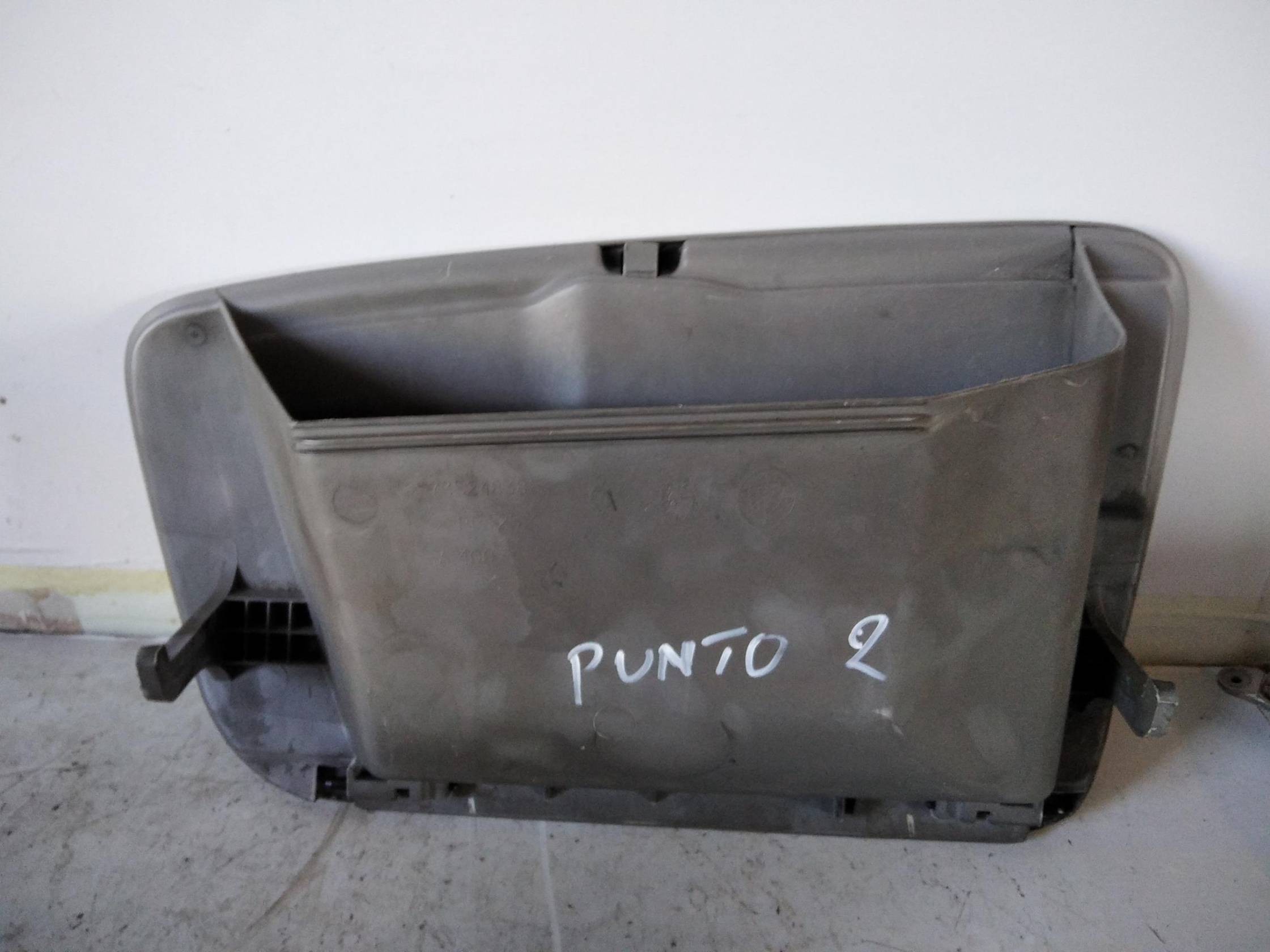 Portaoggetti cruscotto lato guida