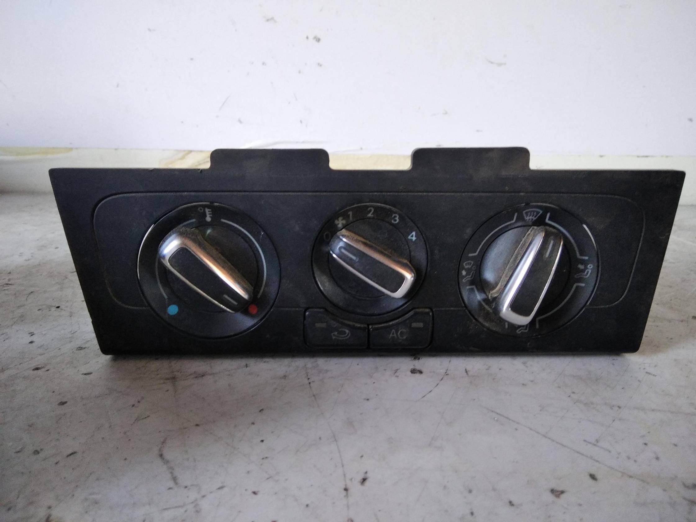 Blocco comando climatizzazione