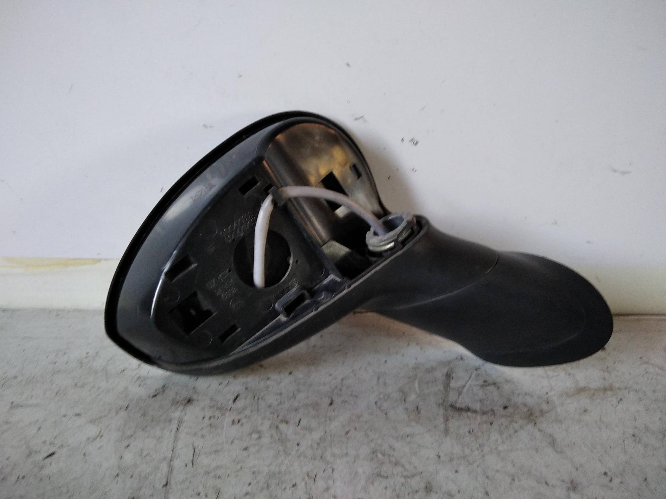 Retrovisore est. dx.