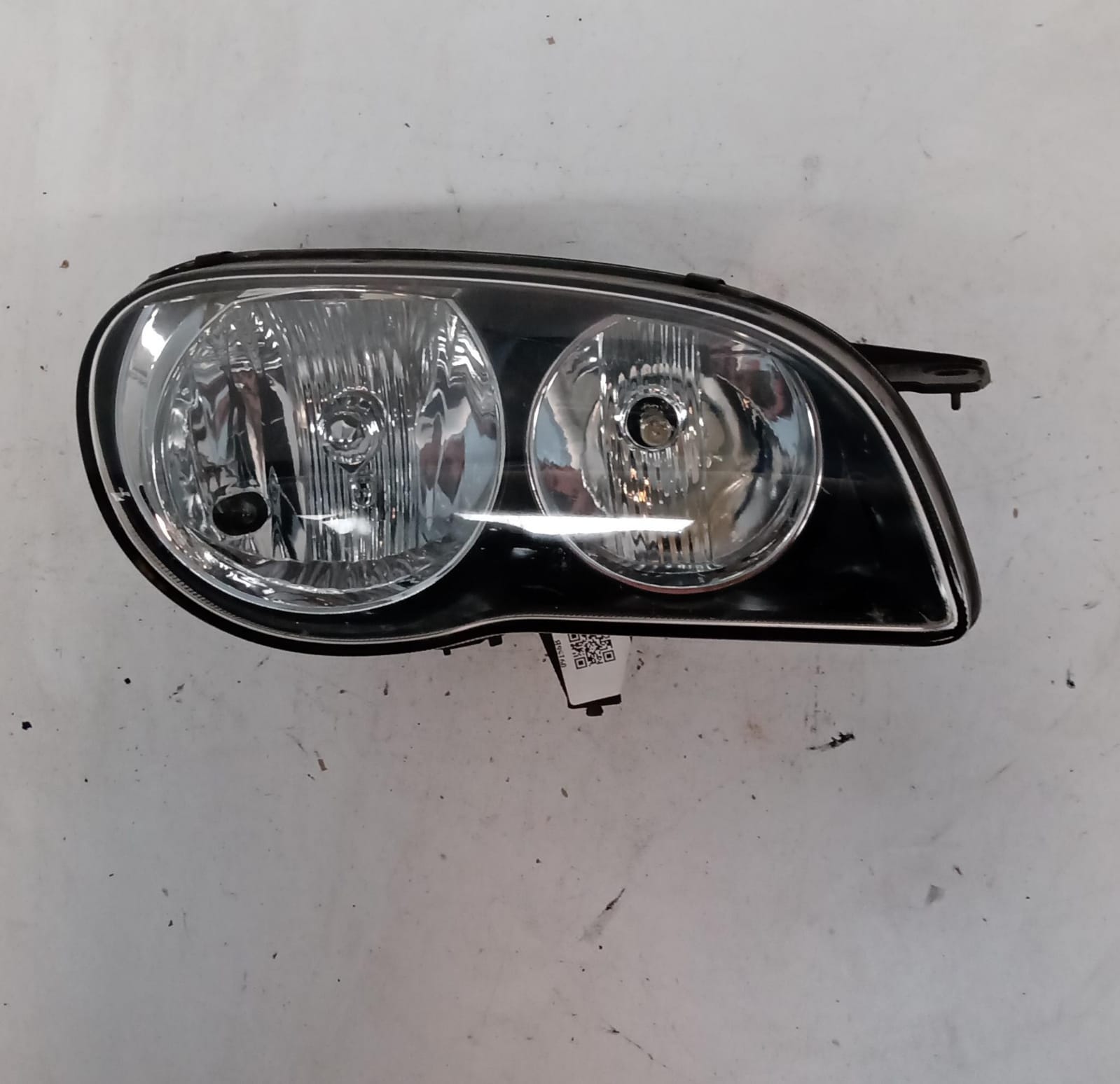 Fanale anteriore destro