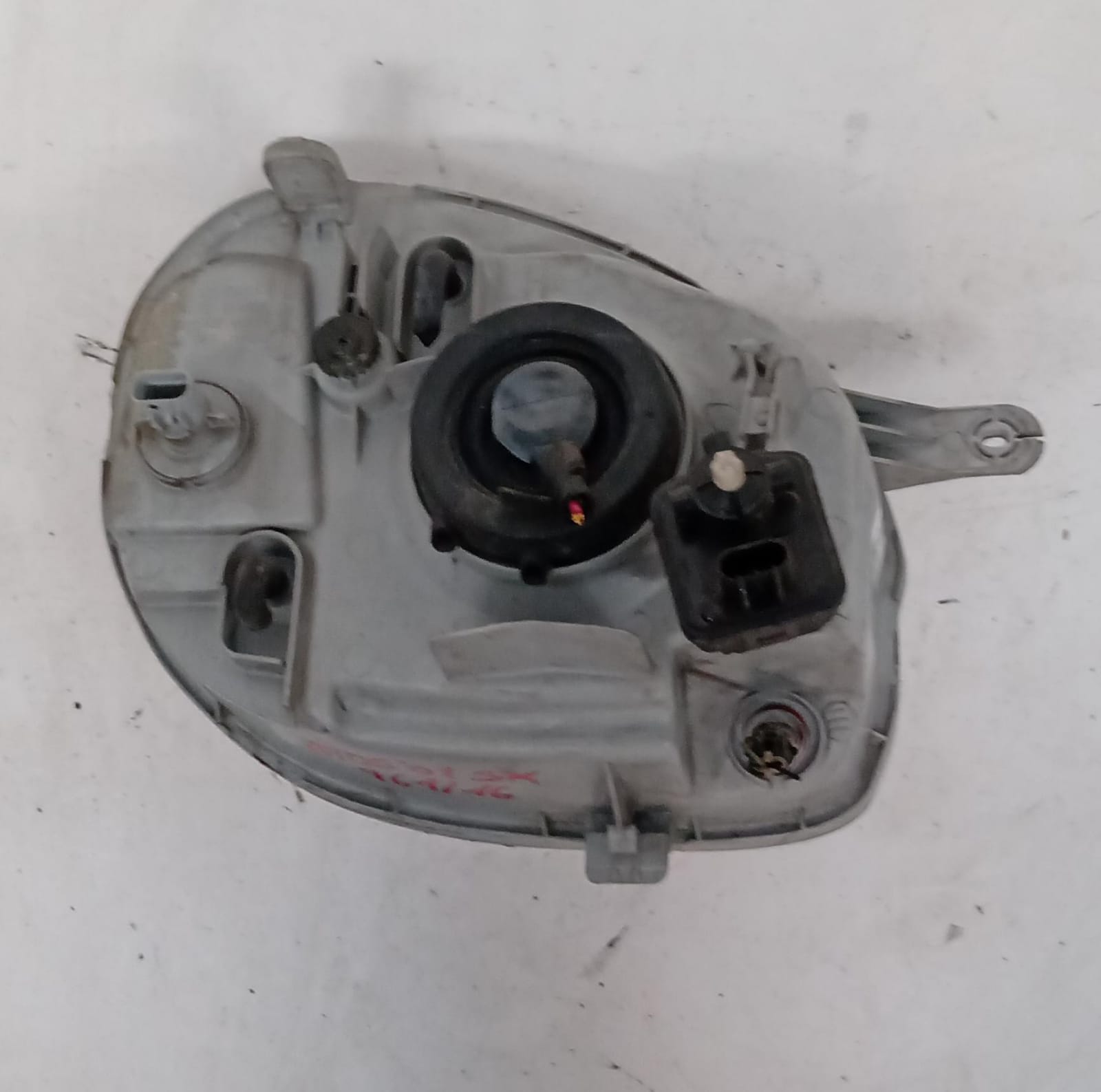 Fanale anteriore sinistro