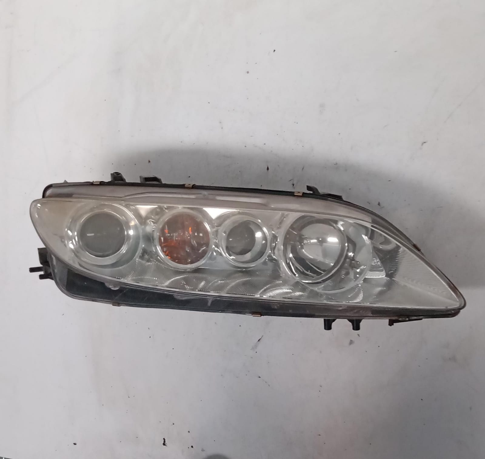 Fanale anteriore destro