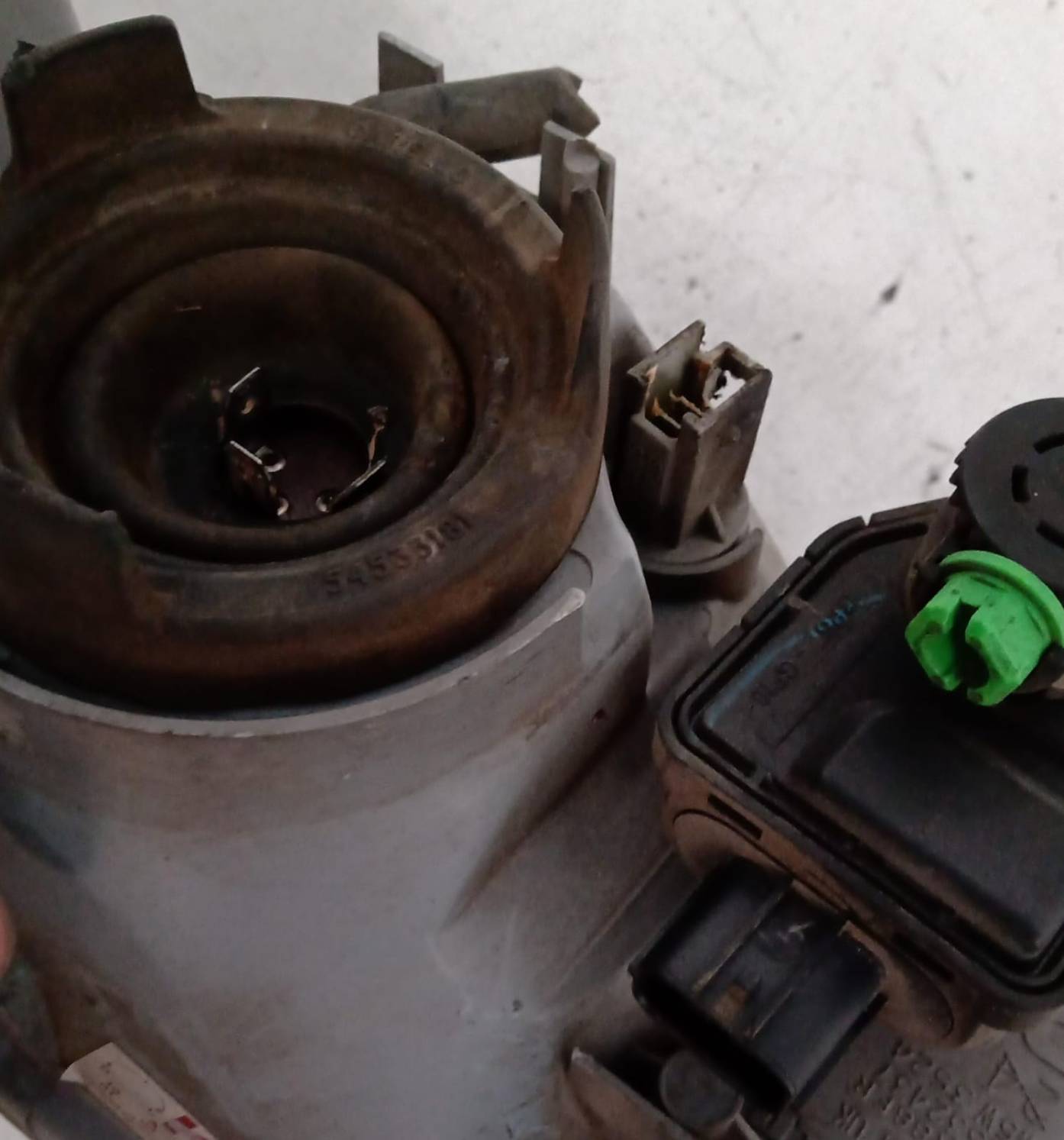 Fanale anteriore destro