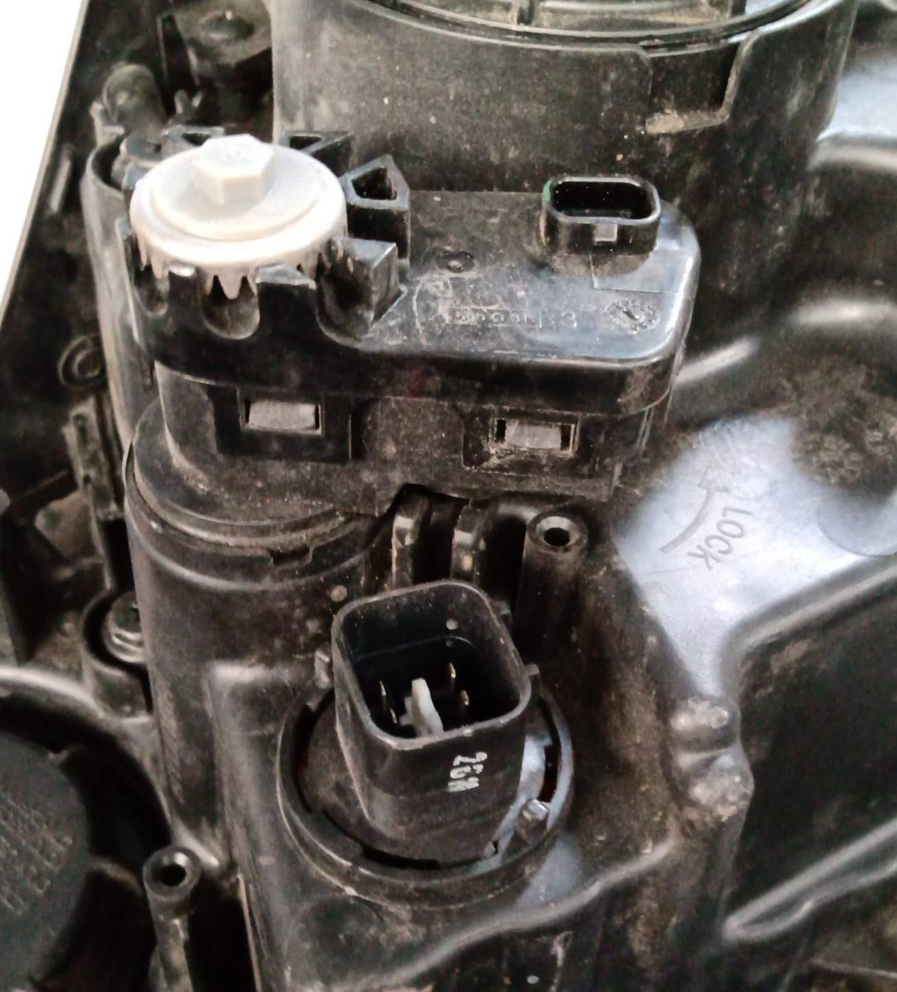 Fanale anteriore destro