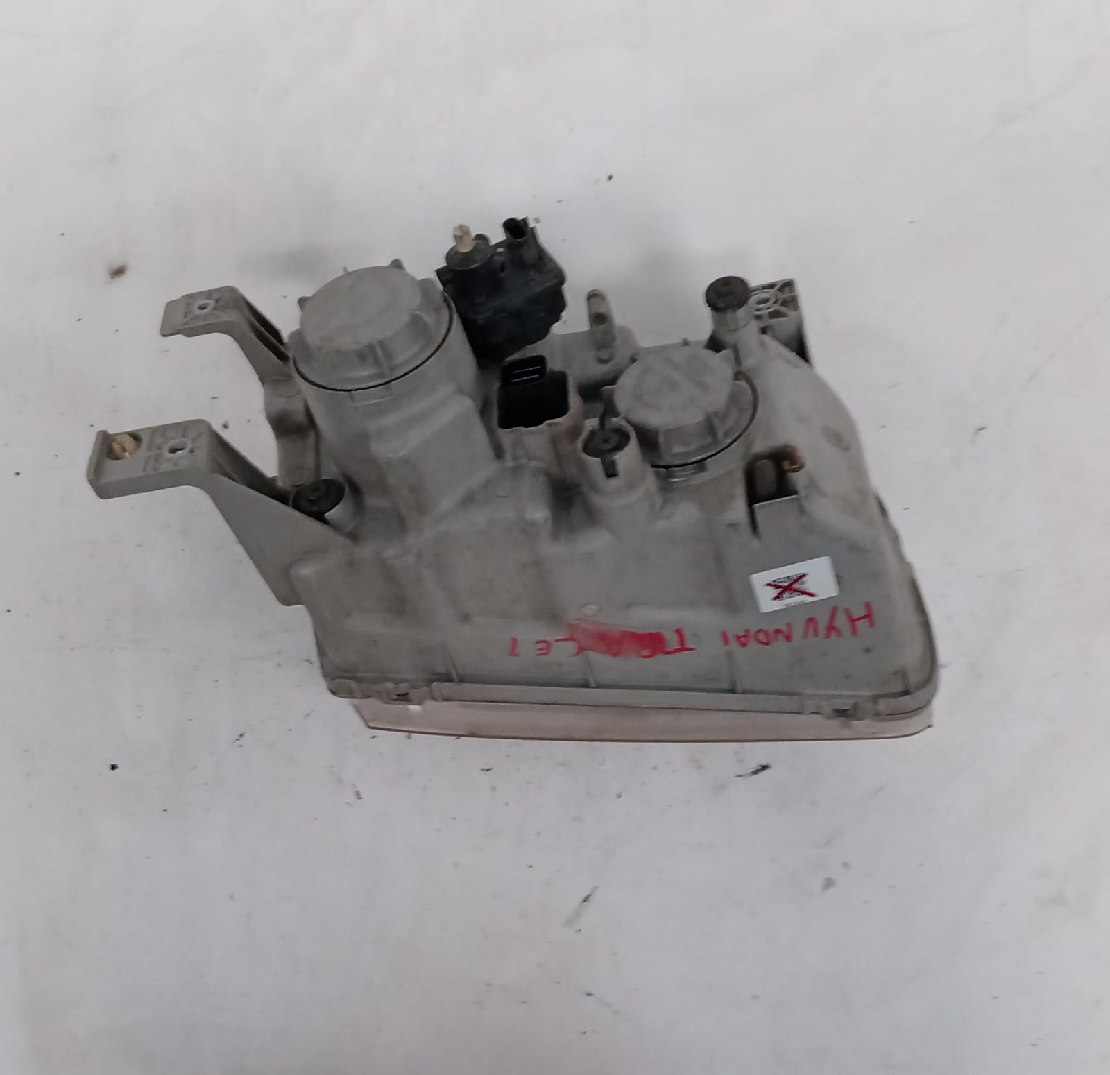 Fanale anteriore sinistro