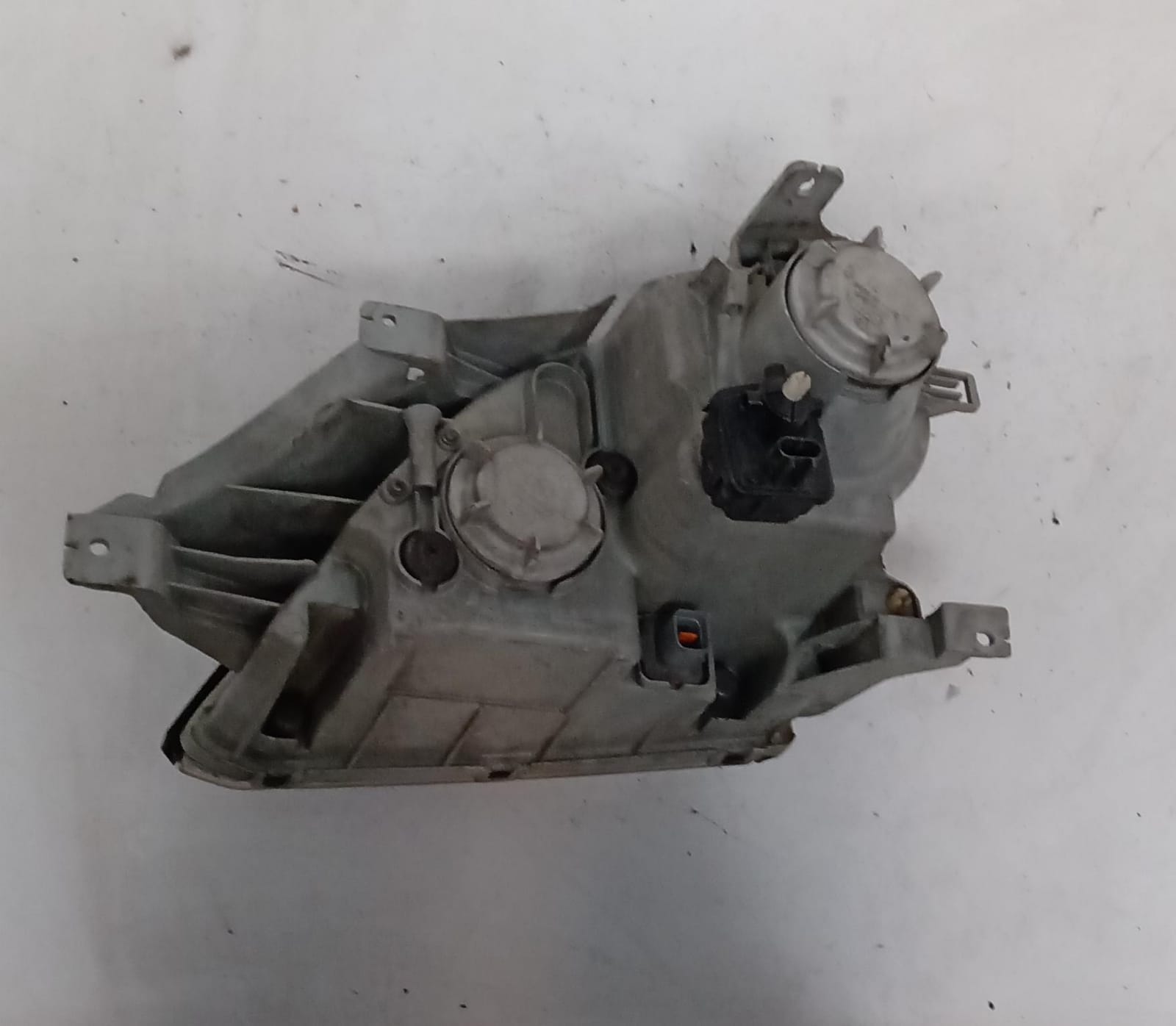 Fanale anteriore destro