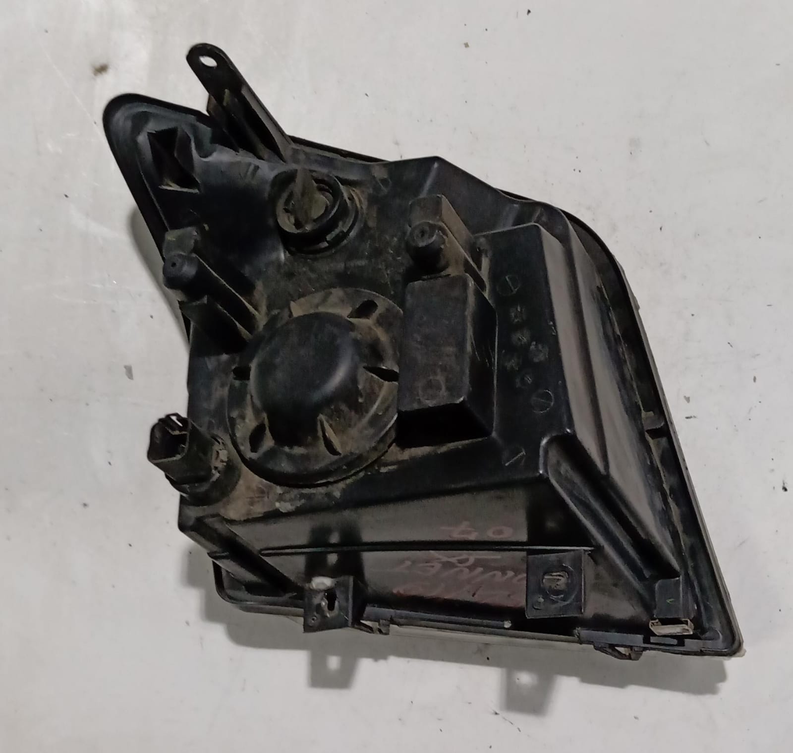 Fanale anteriore sinistro