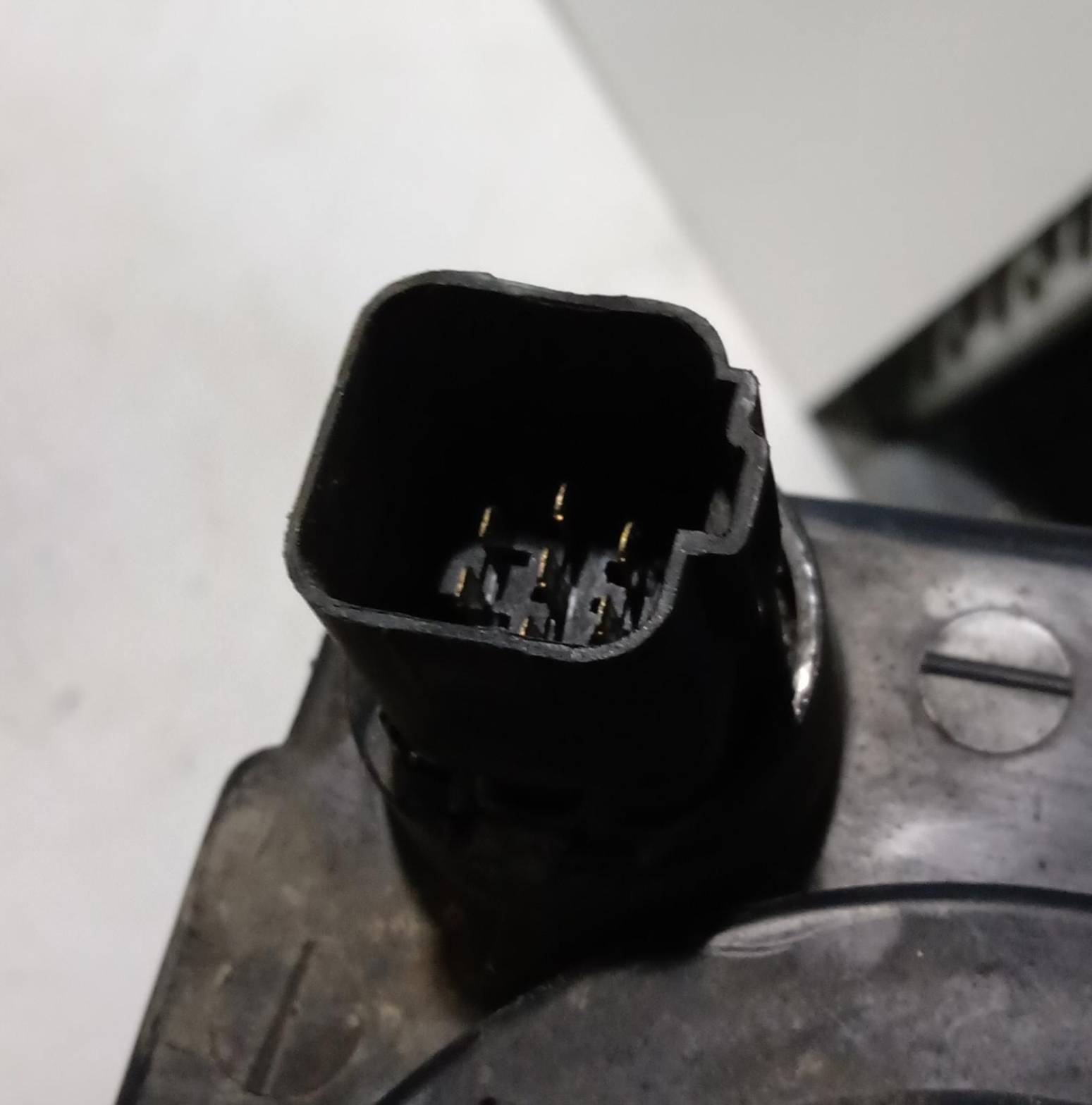 Fanale anteriore sinistro