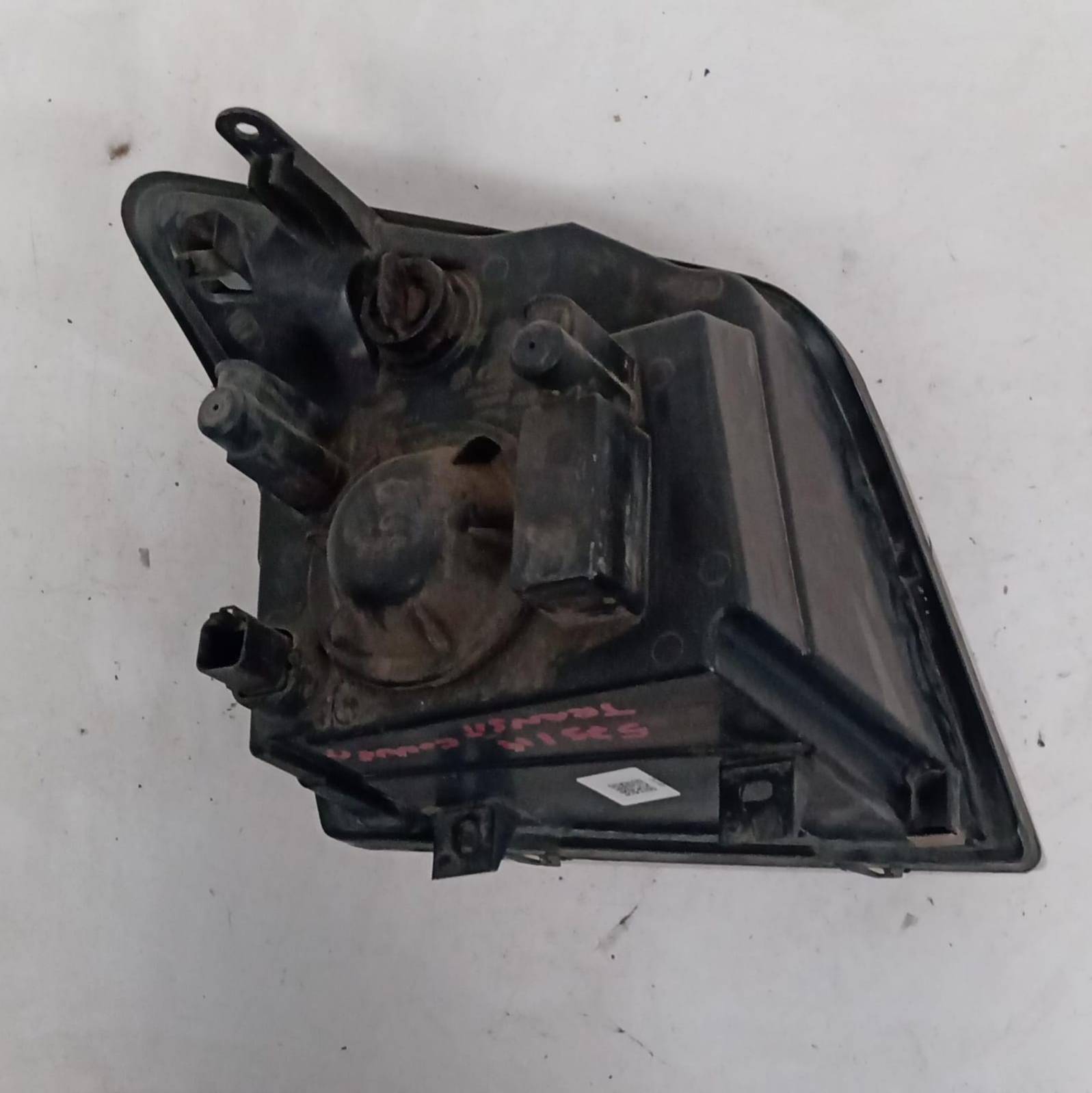 Fanale anteriore sinistro