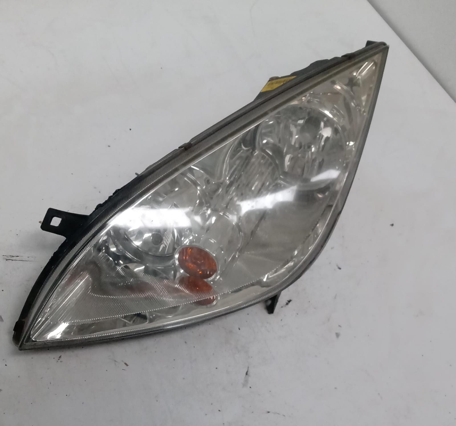 Fanale anteriore sinistro