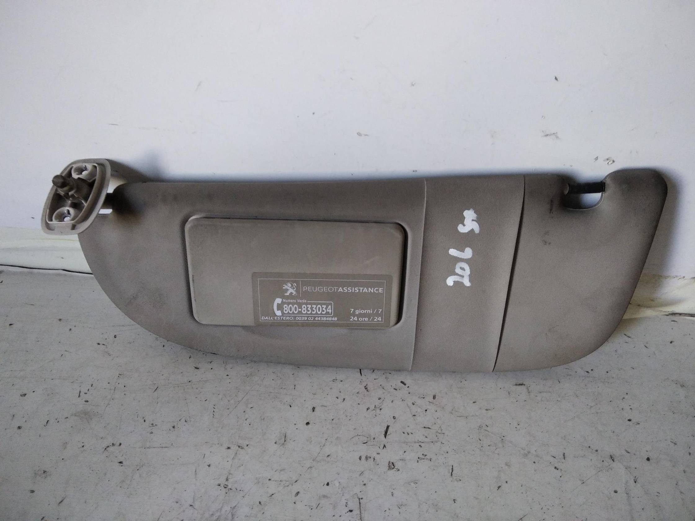 Aletta parasole parabrezza sx.