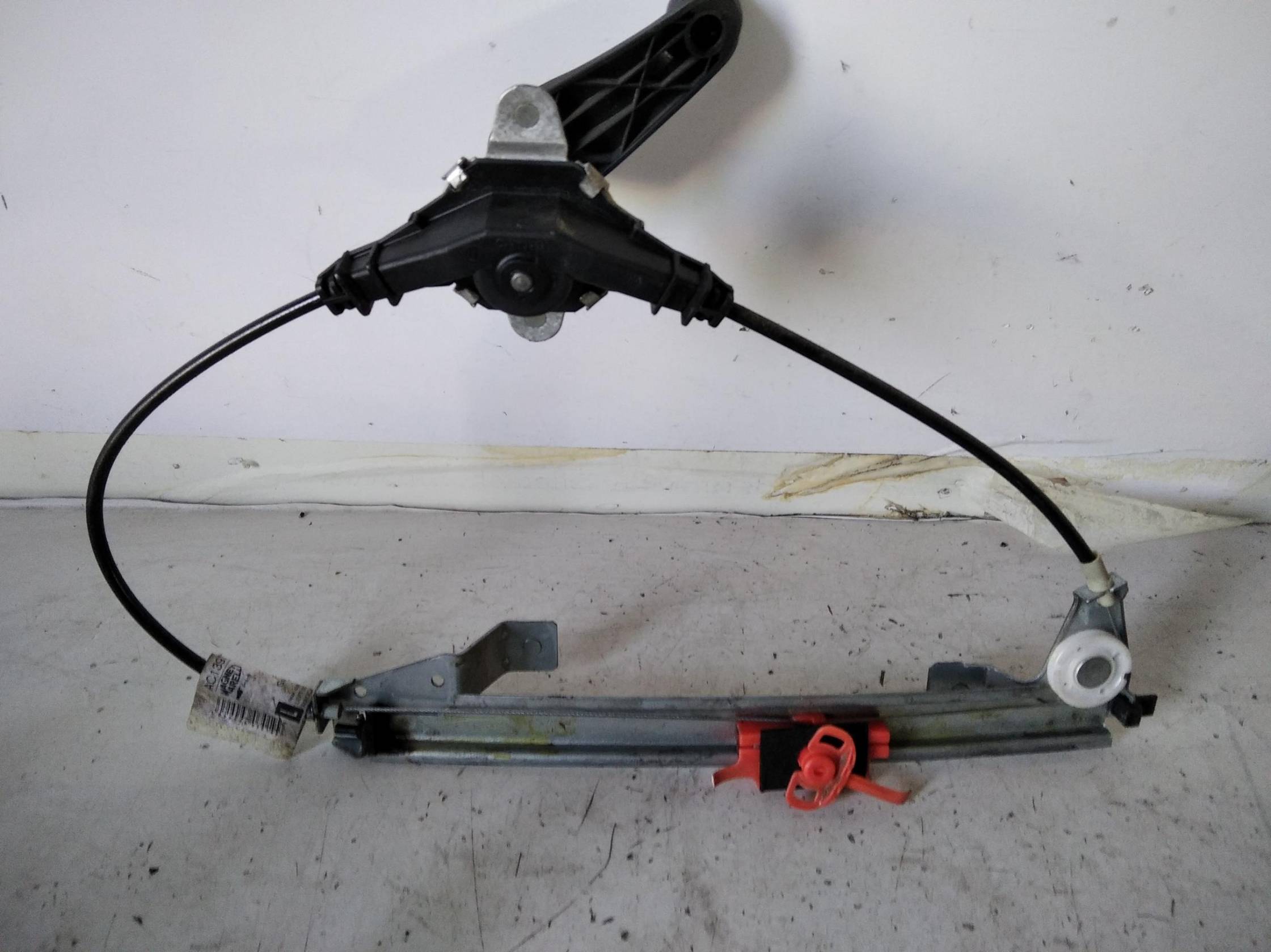 Alzacristallo porta post. sx.