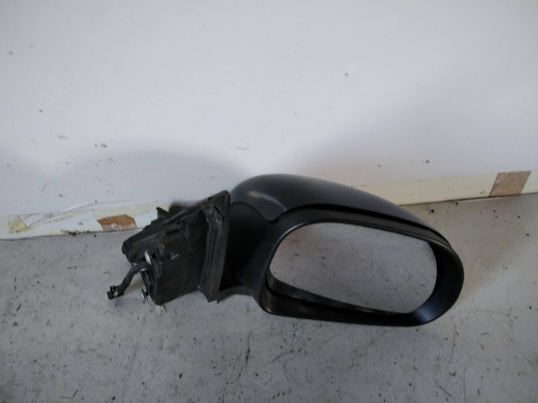 Retrovisore est. regolaz. elettr. dx.