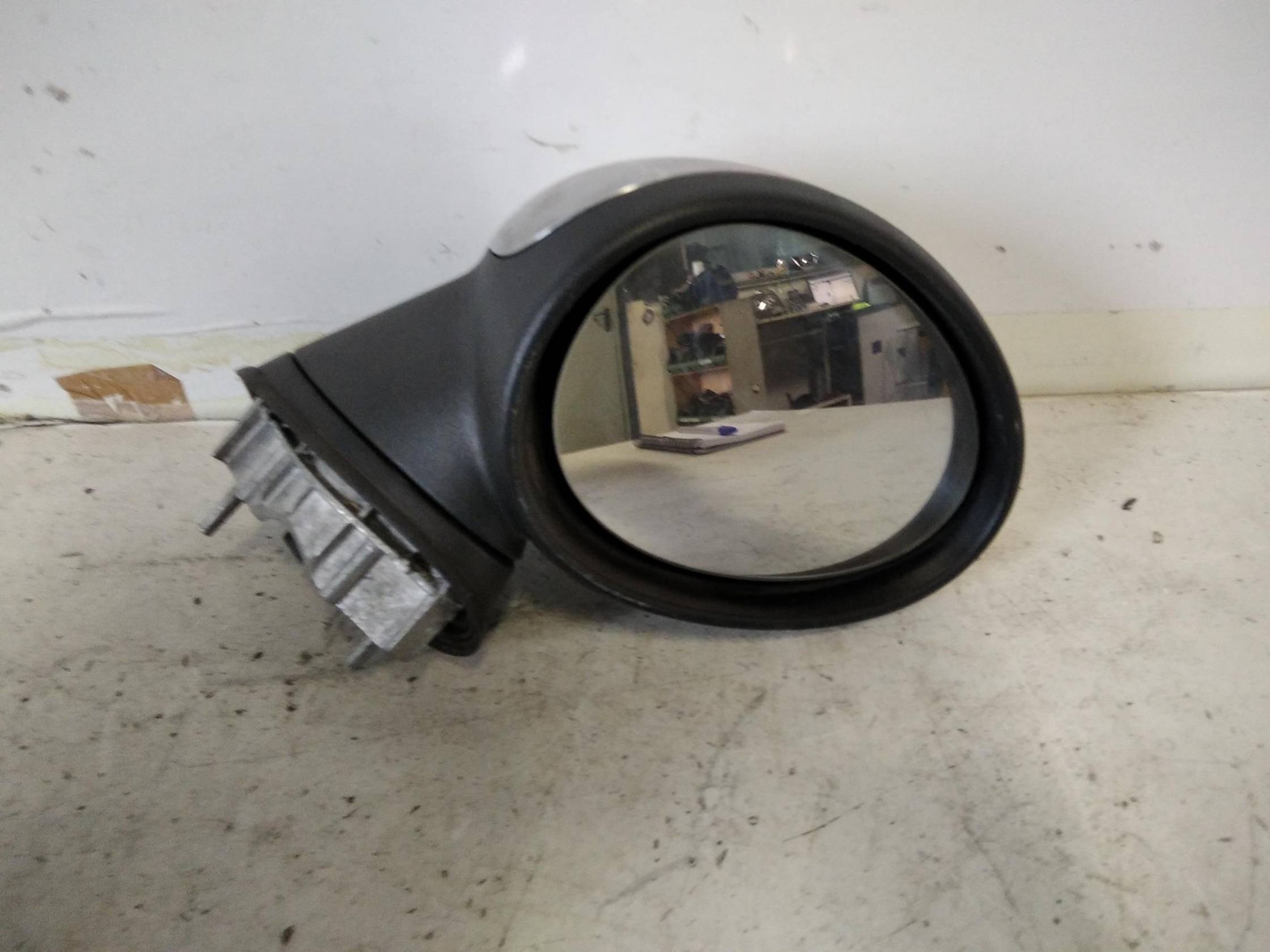 Retrovisore est. regolaz. elettr. dx.