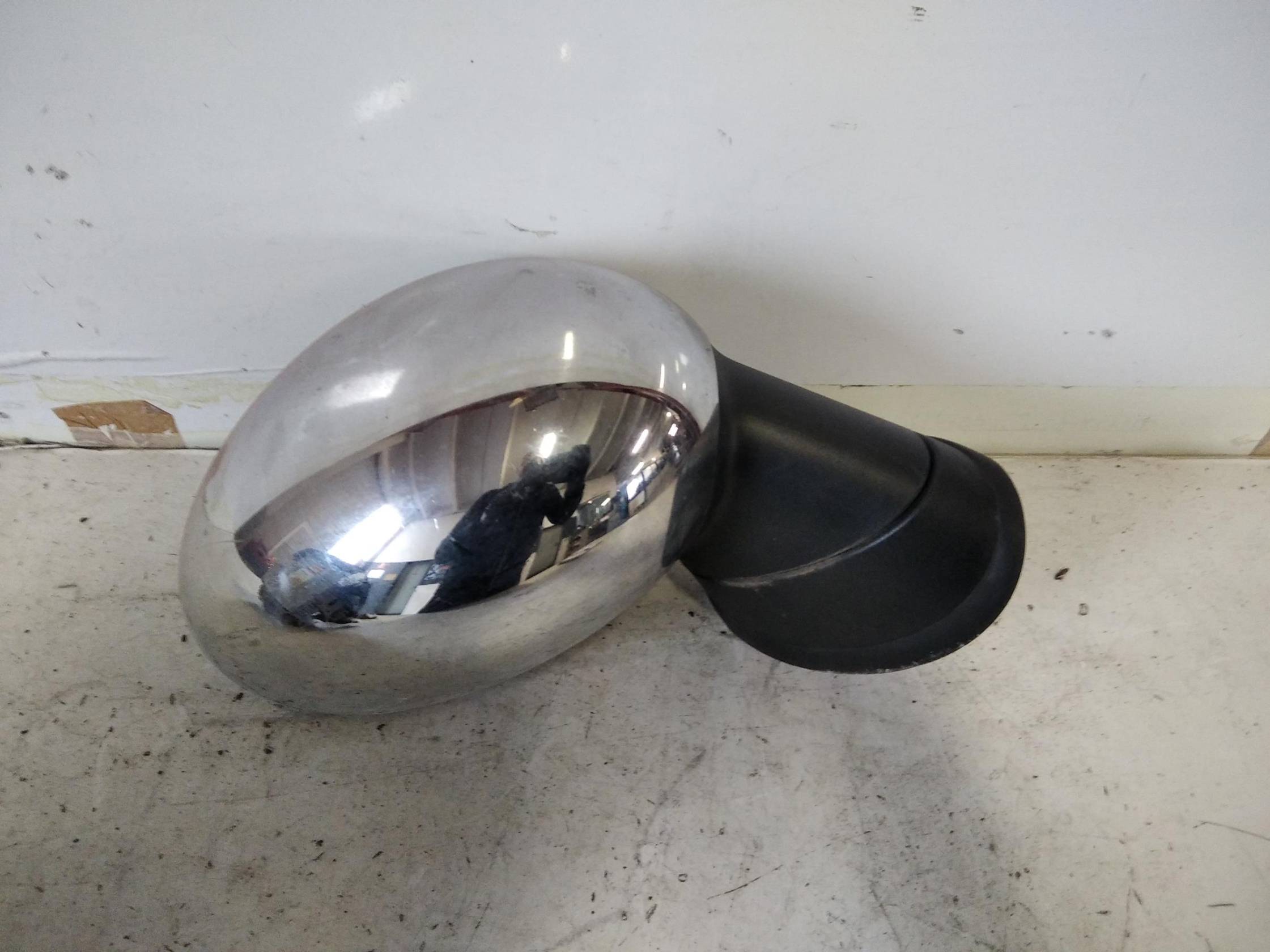 Retrovisore est. regolaz. elettr. dx.