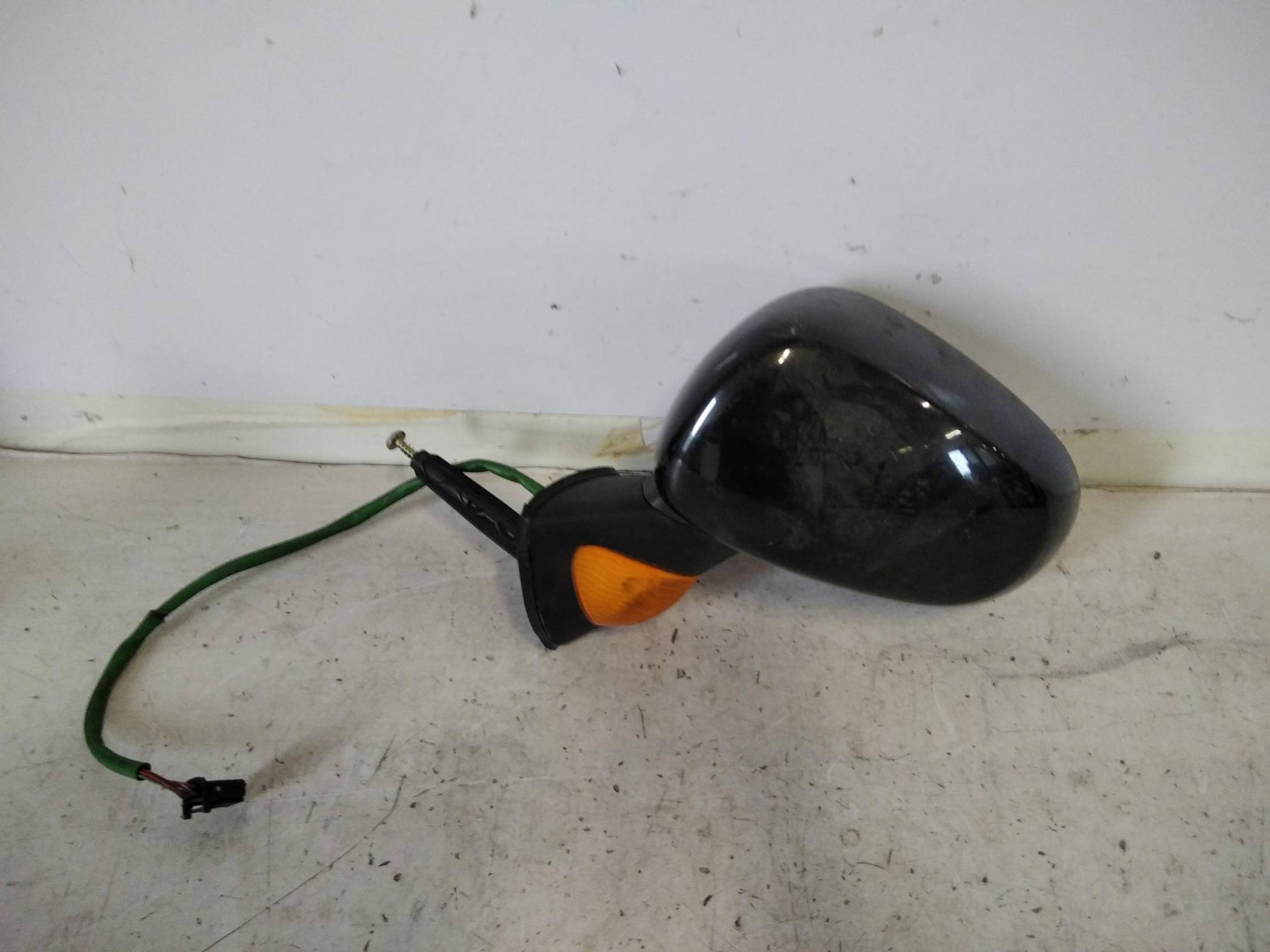 Retrovisore est. regolaz. elettr. sx.