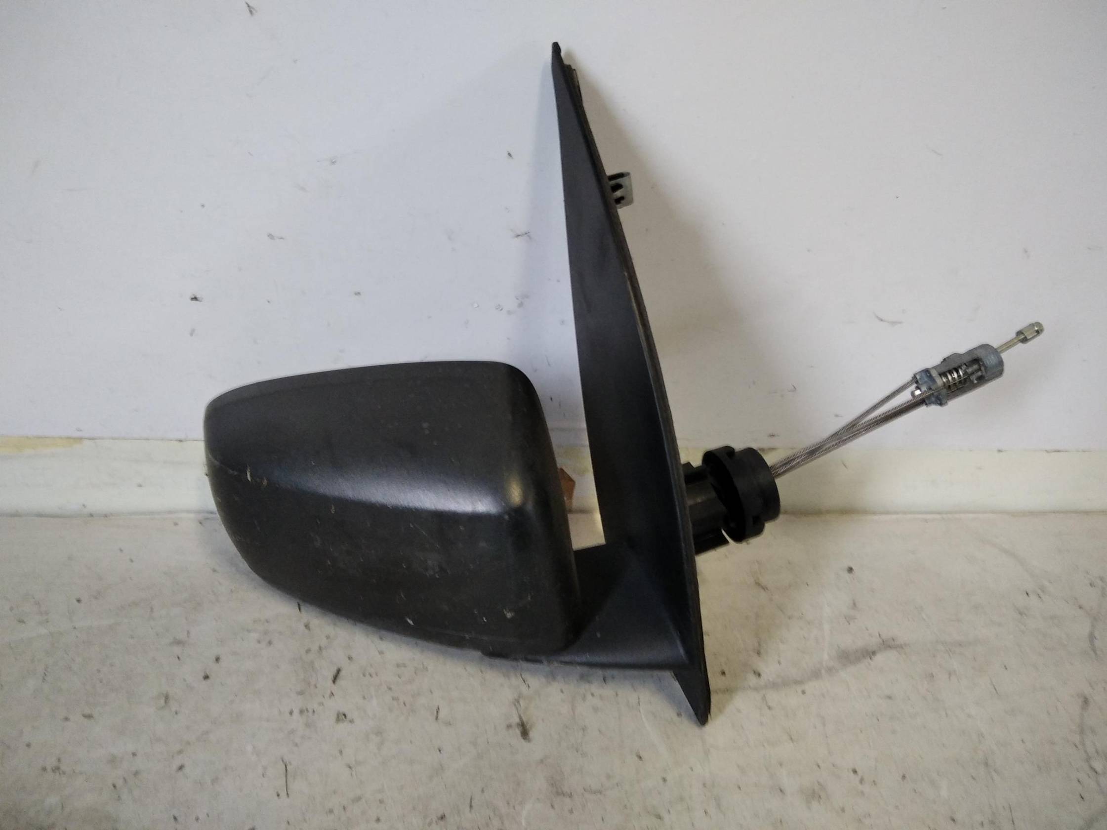 Retrovisore est. dx.