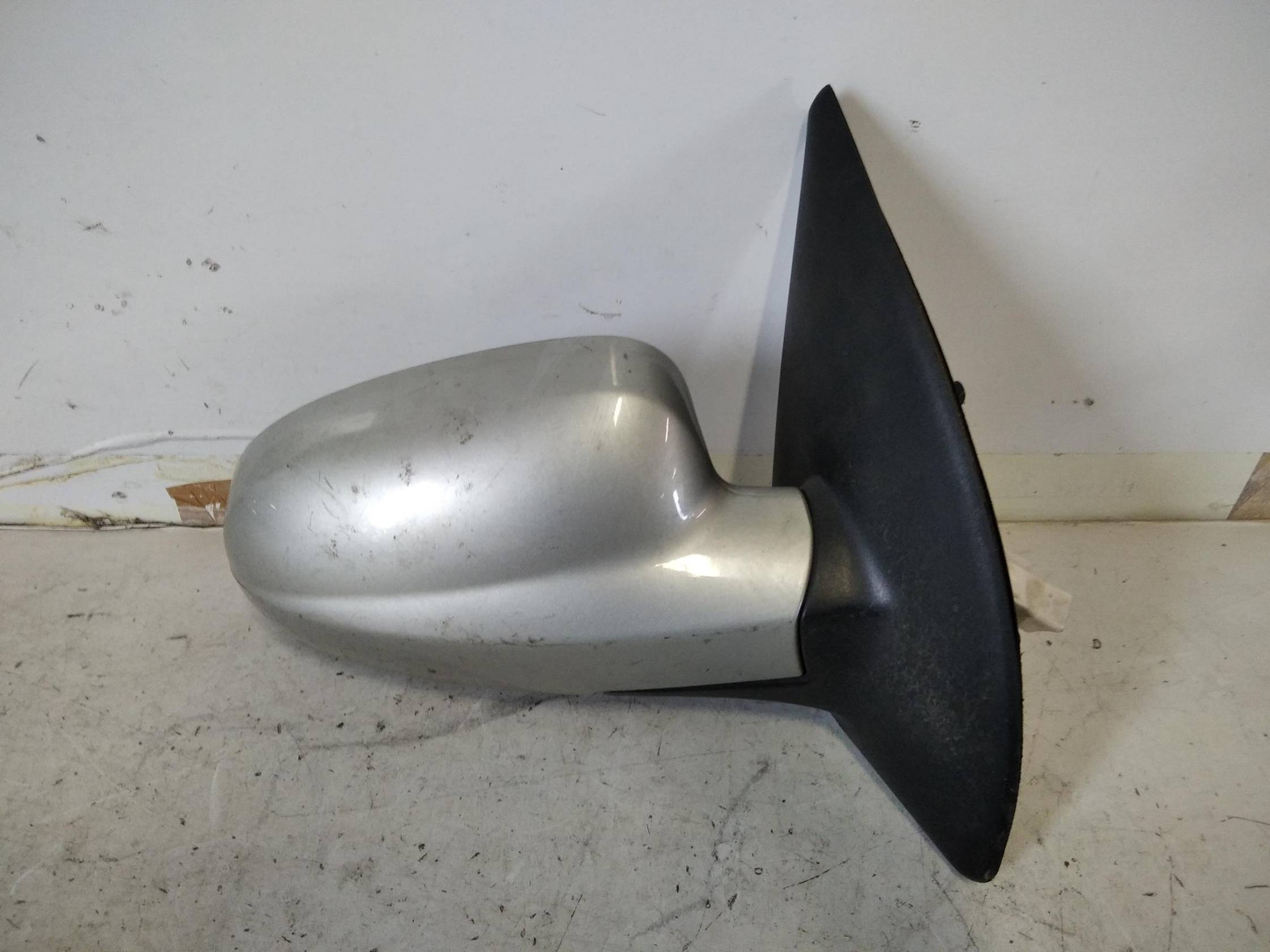 Retrovisore est. dx.