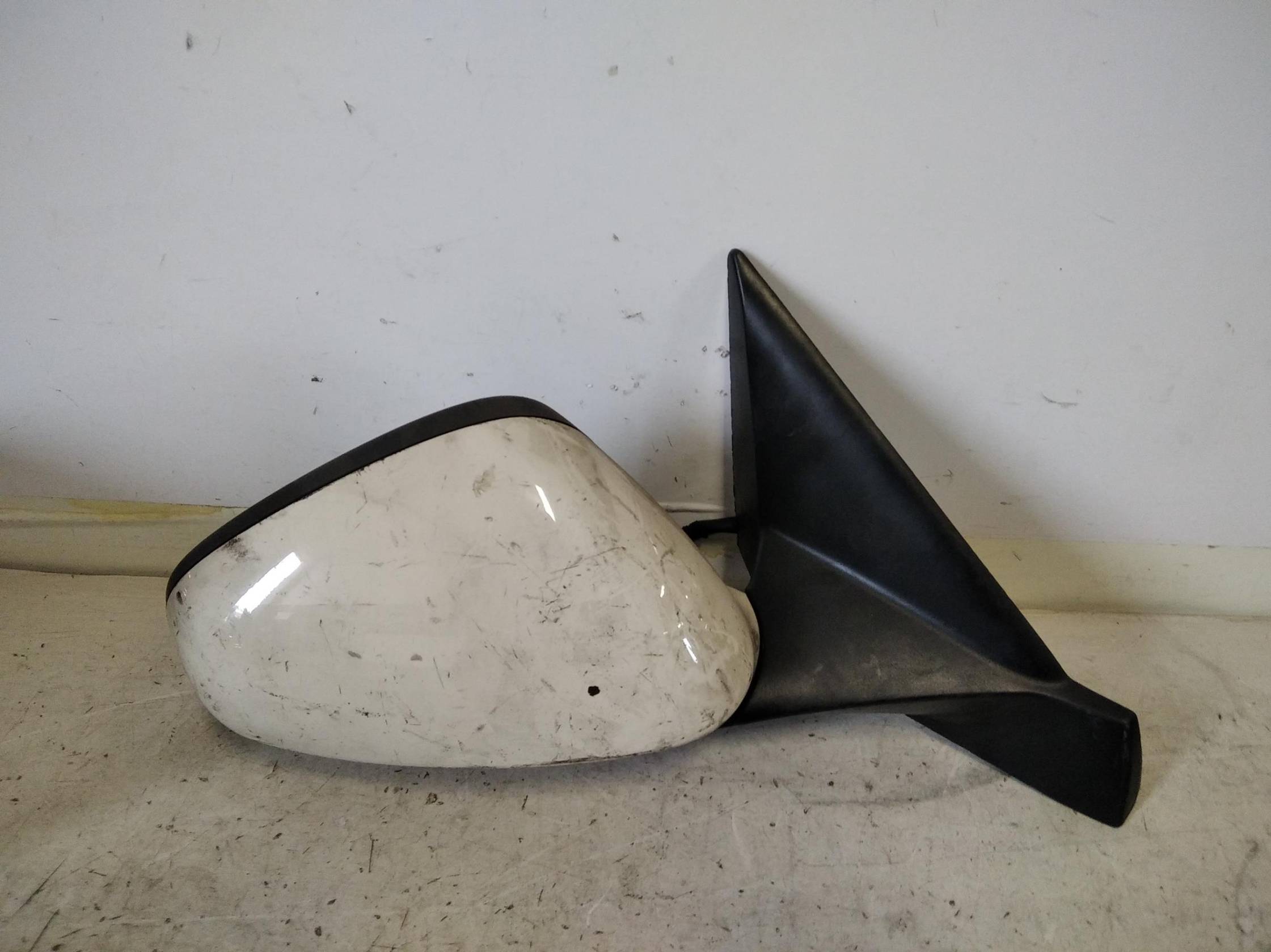 Retrovisore est. regolaz. elettr. dx.