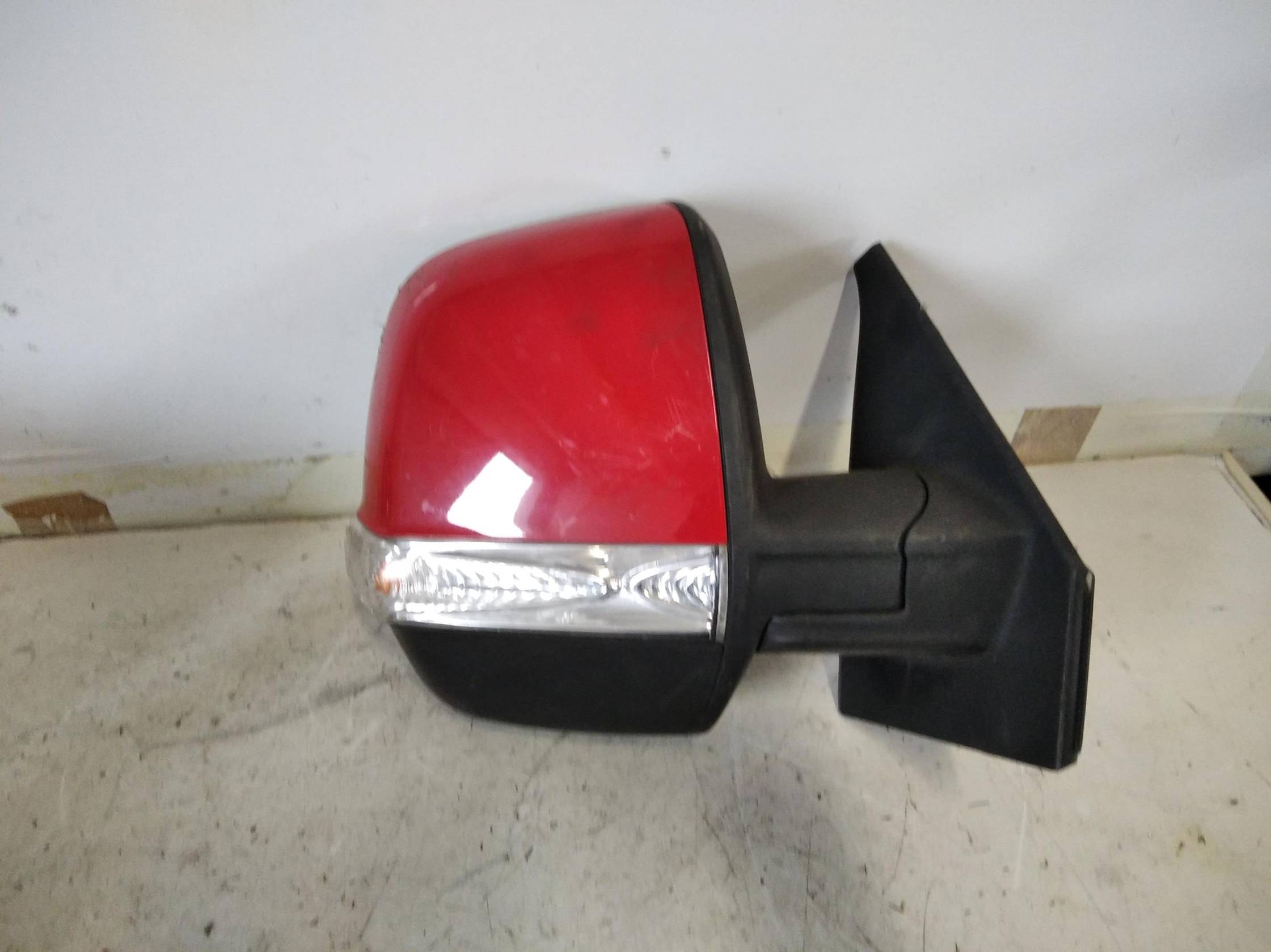 Retrovisore est. dx.