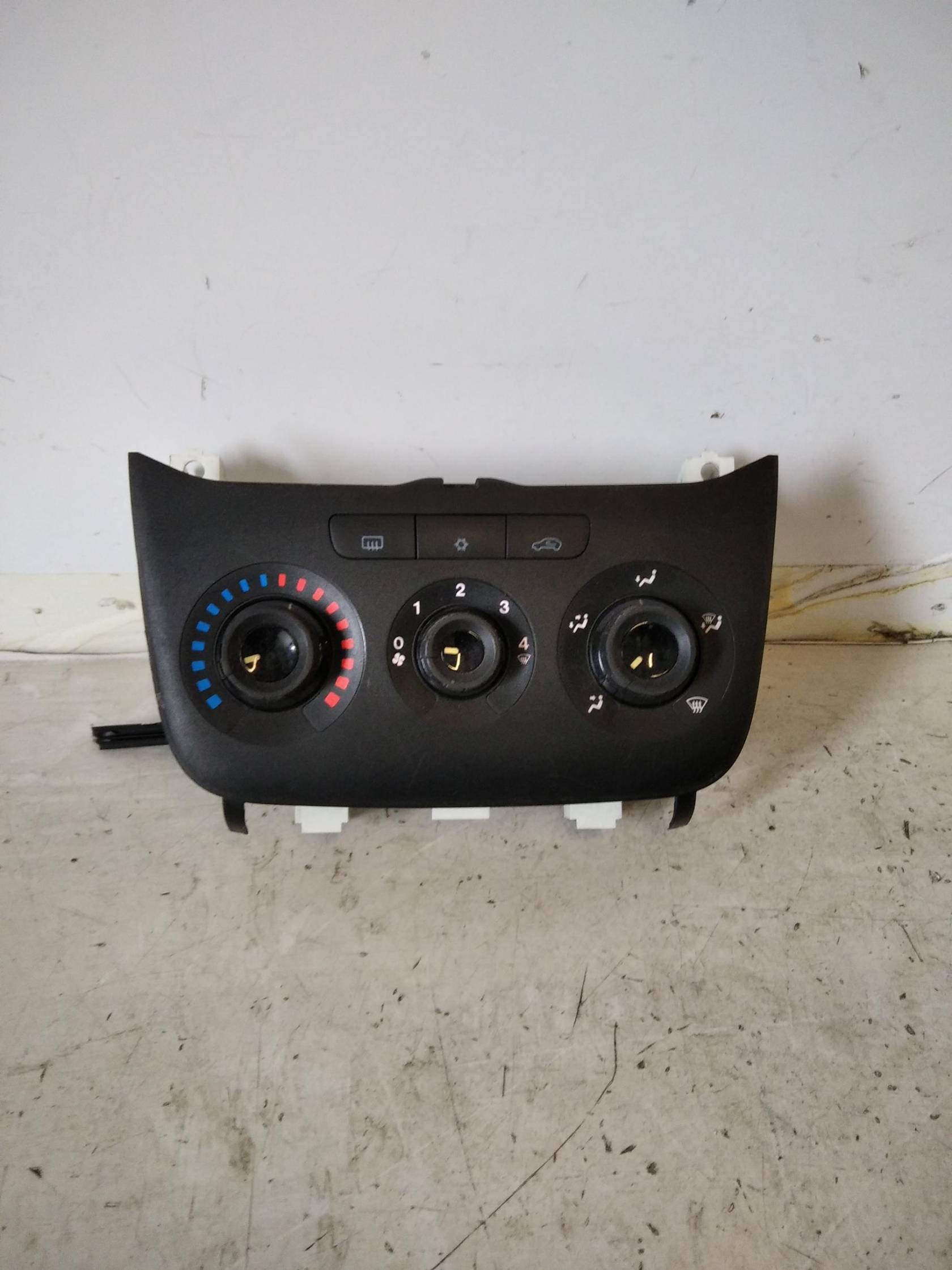 Blocco comando climatizzazione