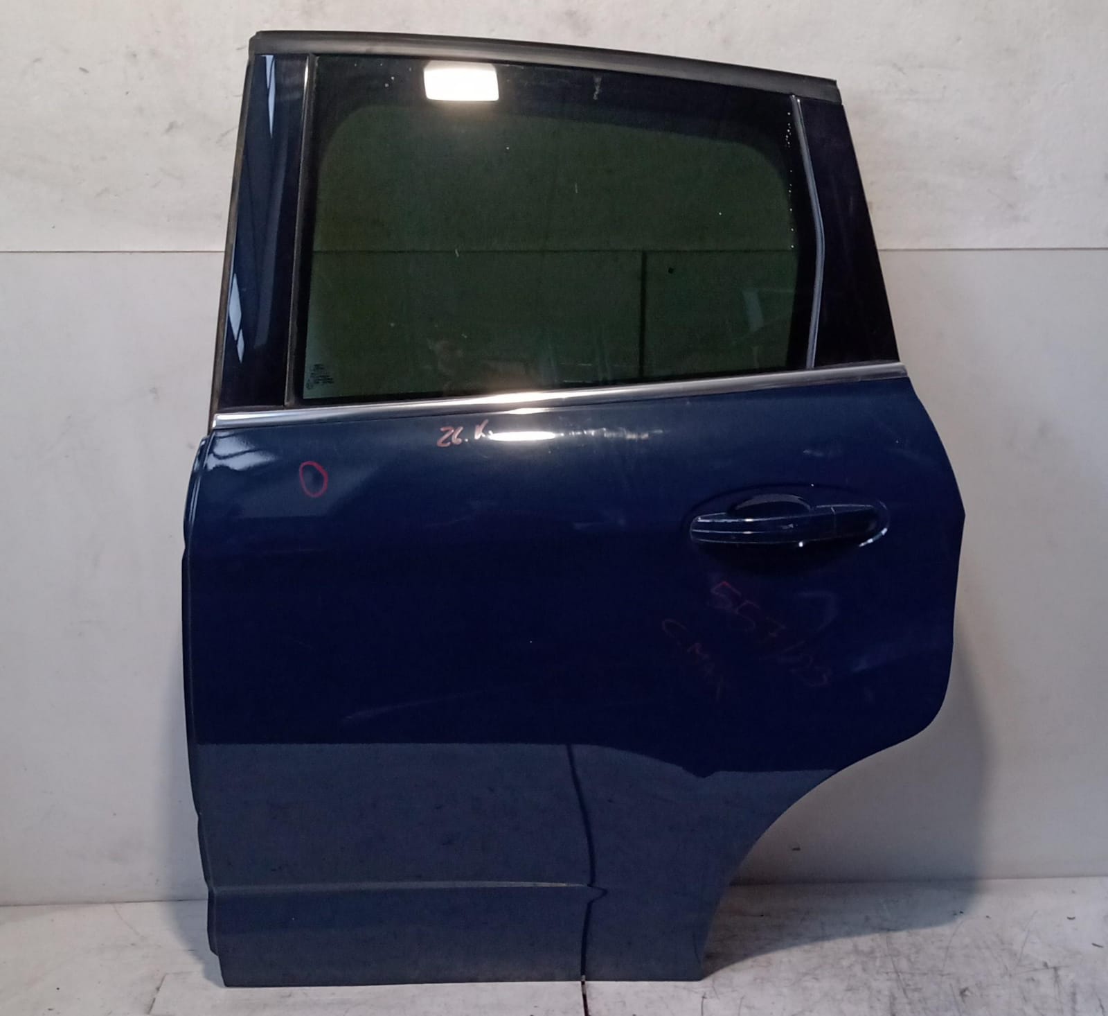 Porta posteriore sinistra Porta posteriore sinistra