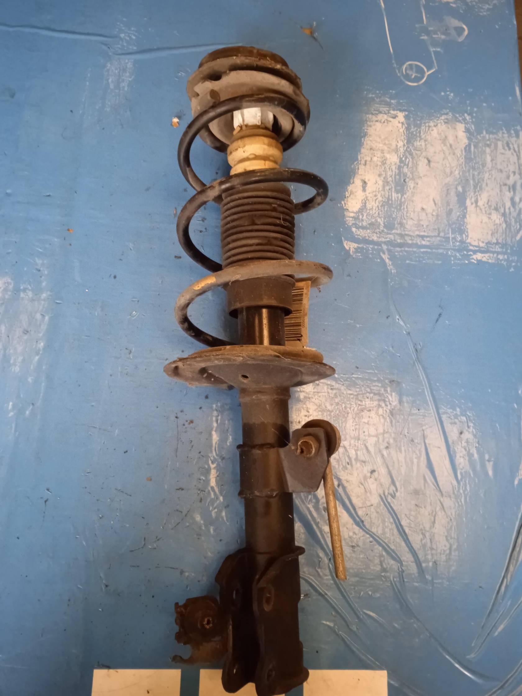 Ammortizzatore ant. dx.