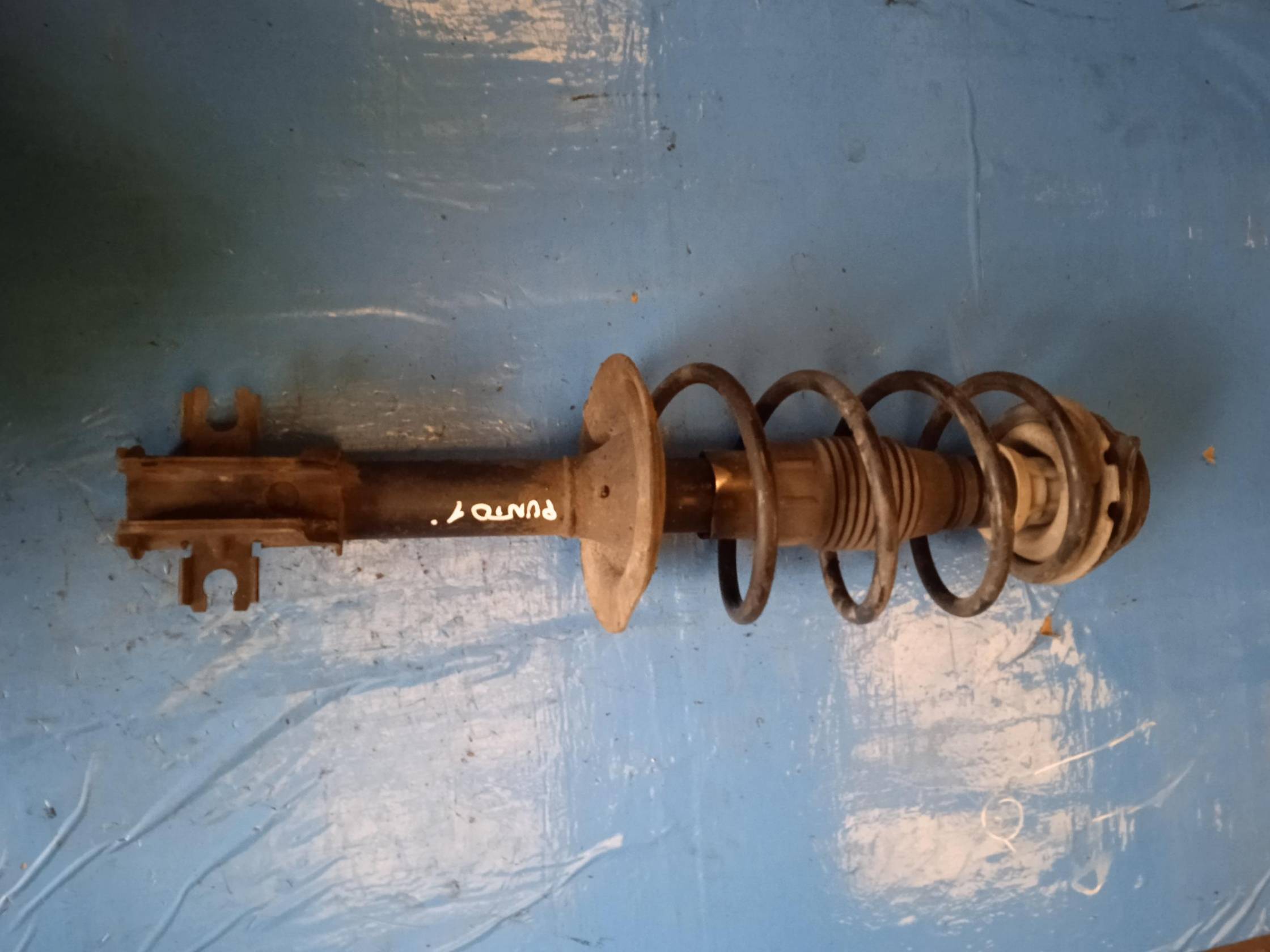 Ammortizzatore ant. dx.