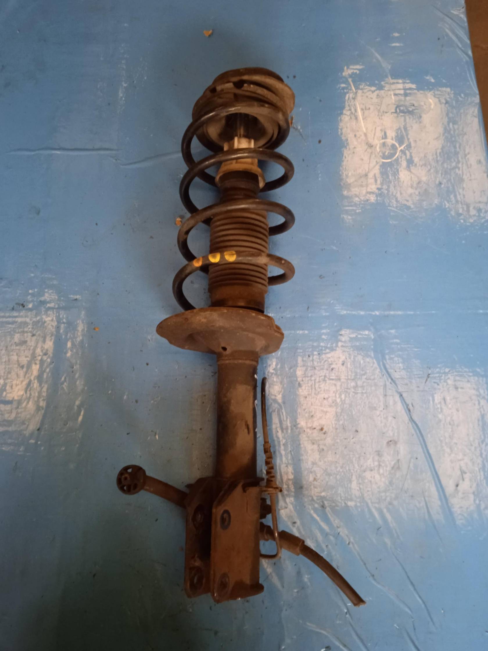 Ammortizzatore ant. dx.