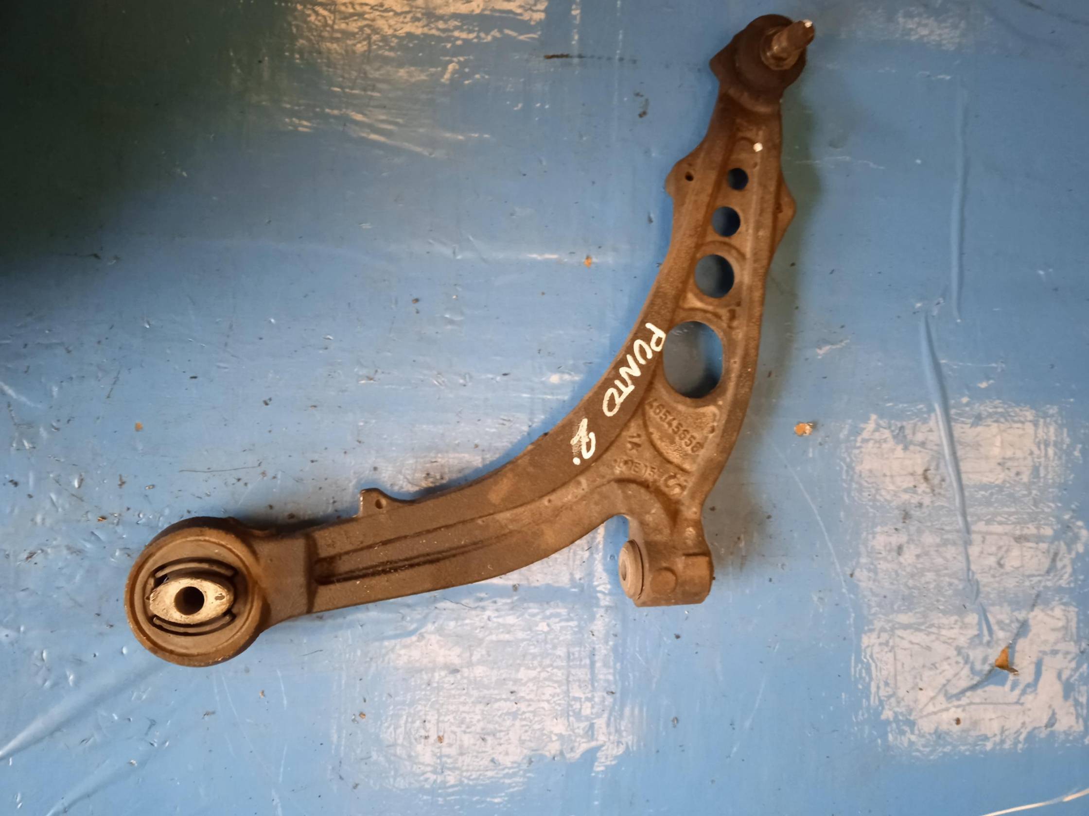 Braccio oscillante sosp. ant. sx.