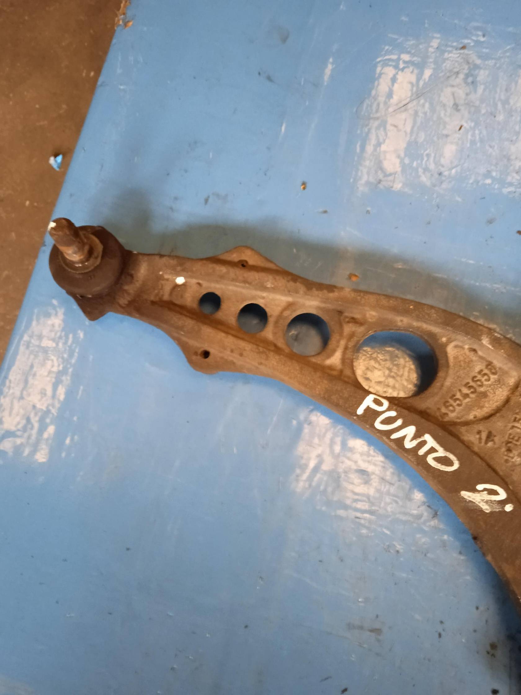 Braccio oscillante sosp. ant. sx.