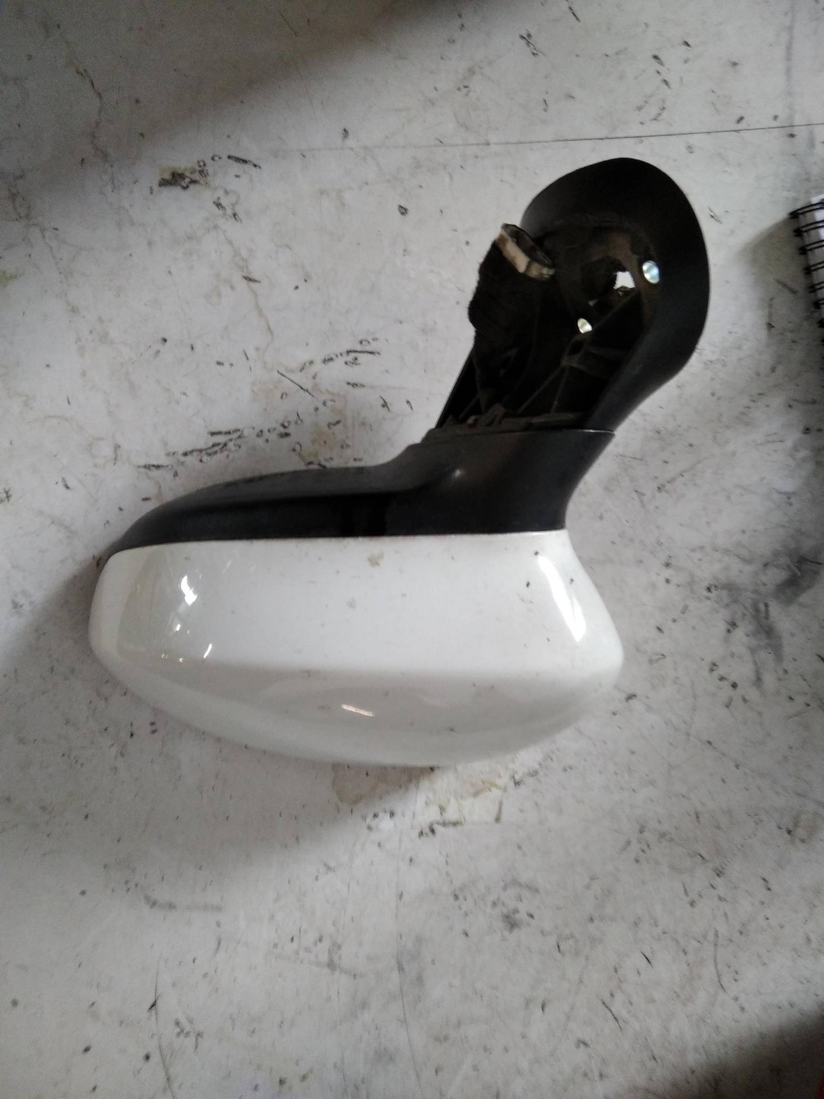 Retrovisore est. regolaz. elettr. sx.