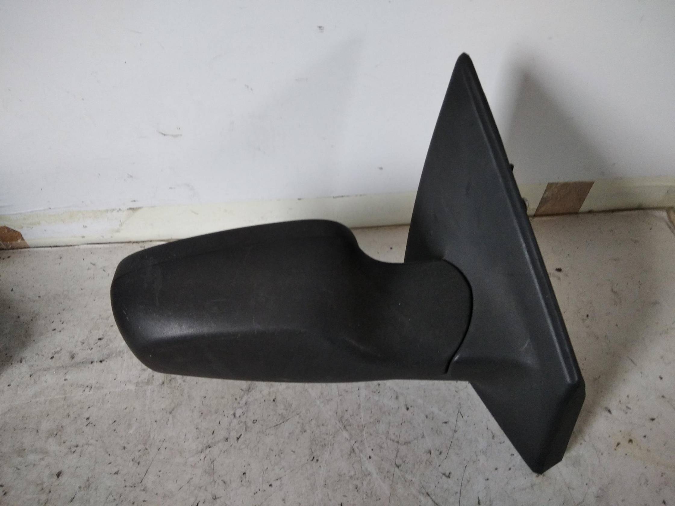 Retrovisore est. regolaz. elettr. dx.