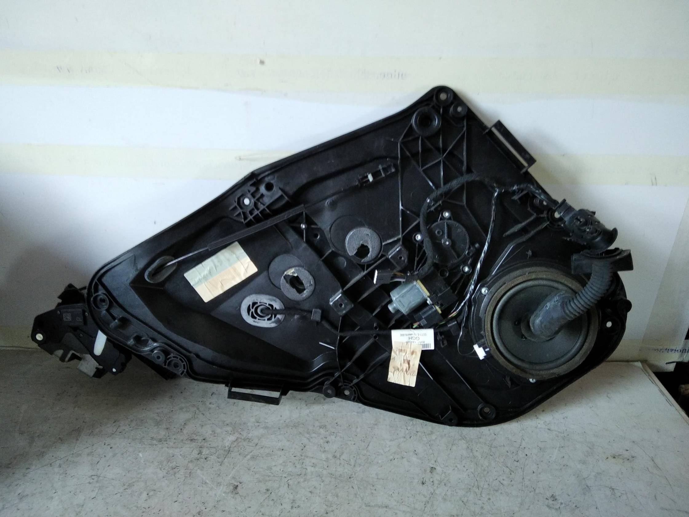 Alzacristallo elettr. porta post. sx.