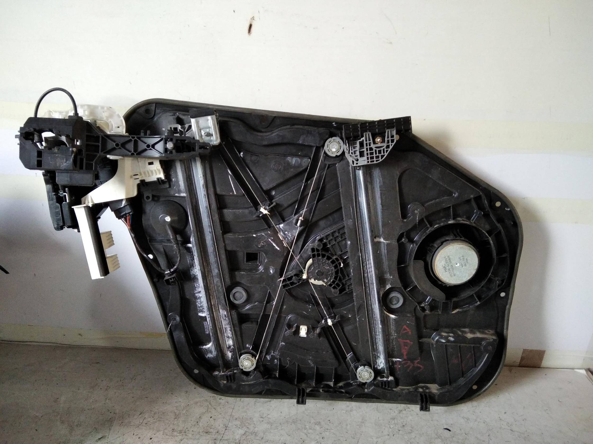 Alzacristallo elettr. porta ant. dx.