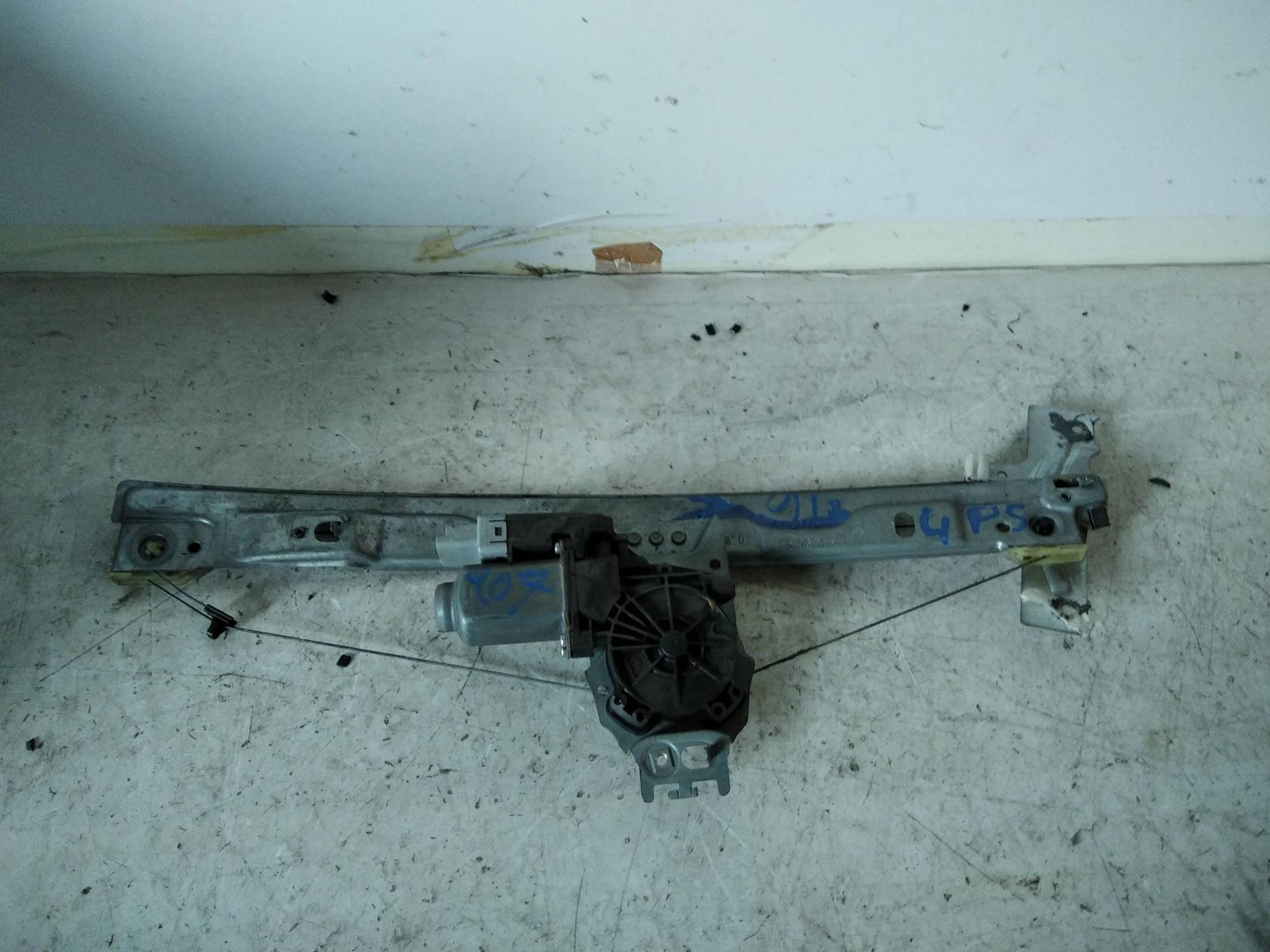 Alzacristallo elettr. porta post. sx.