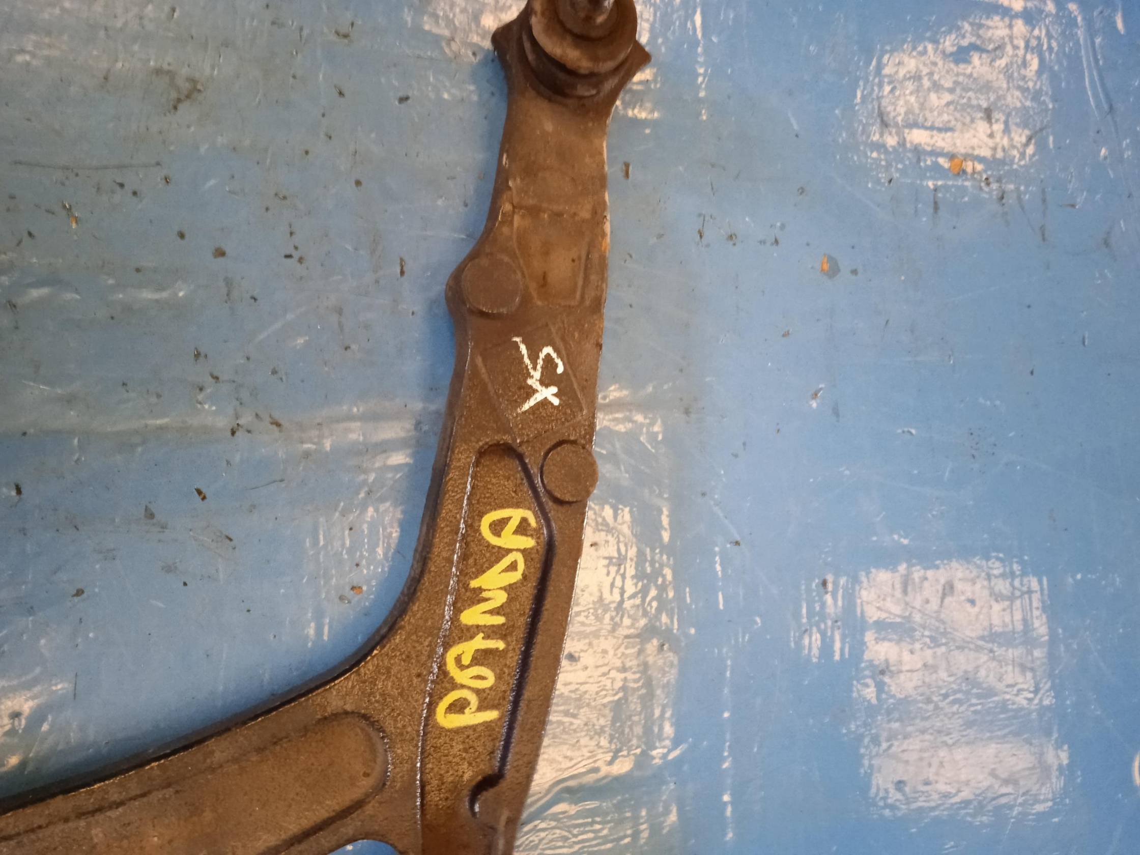 Braccio oscillante sosp. ant. sx.