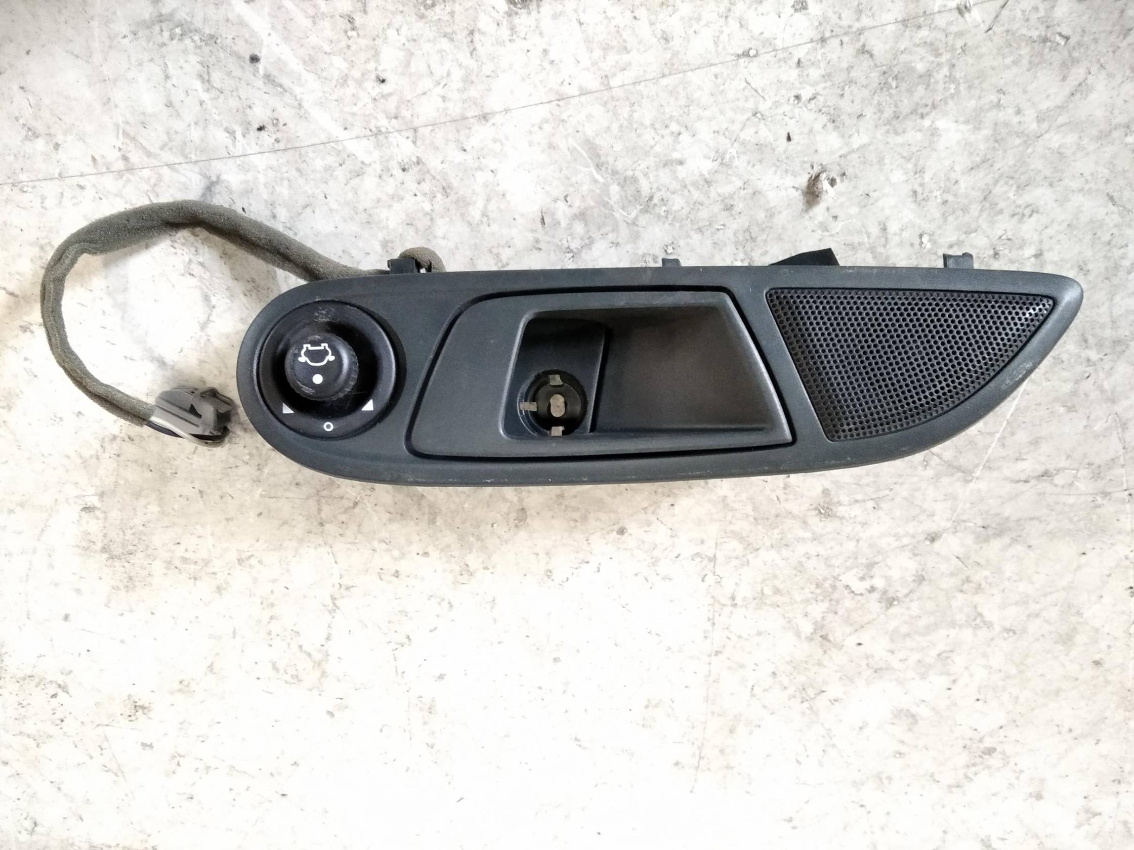 Maniglia int. apertura  porta ant. sx.