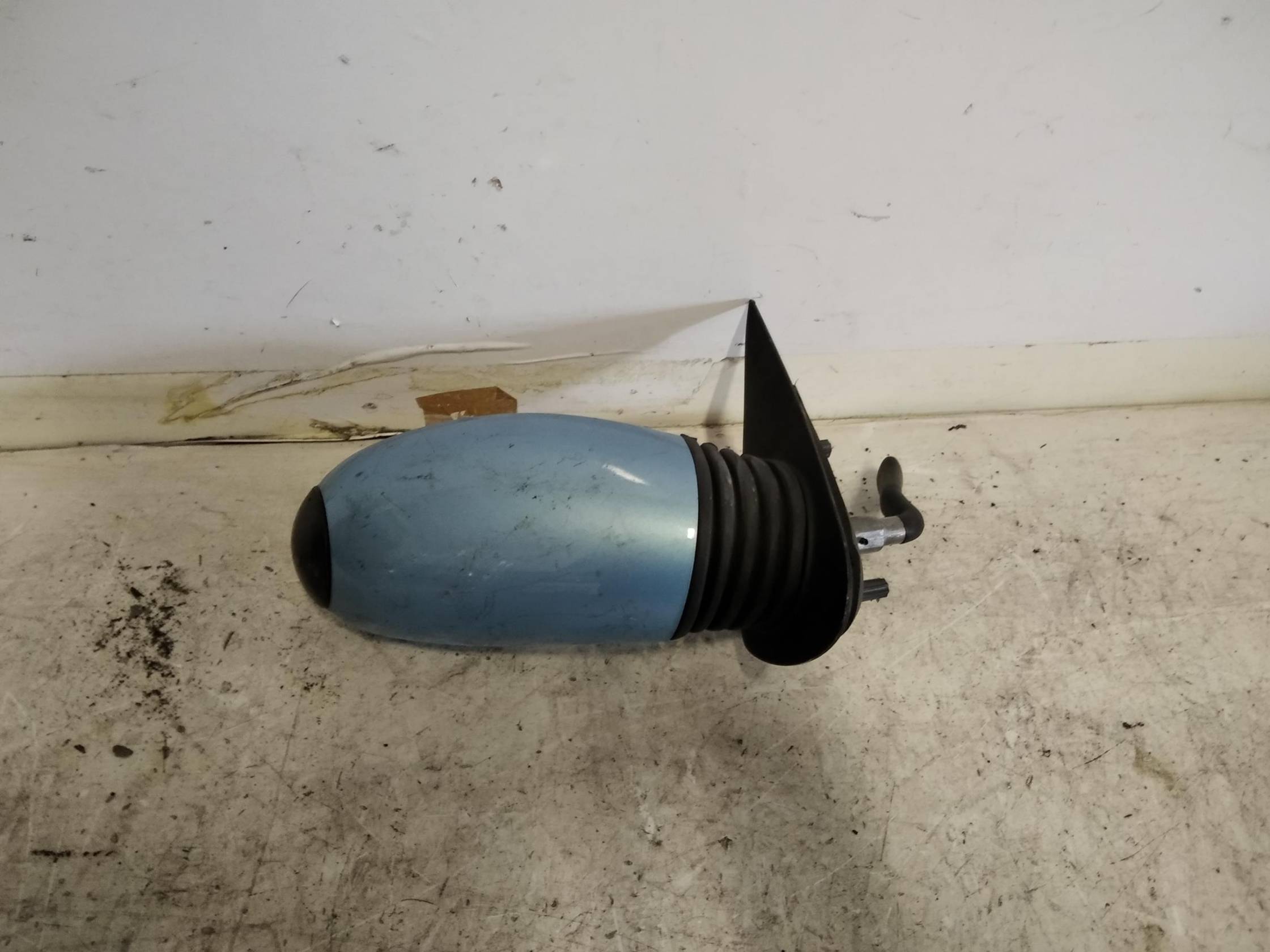 Retrovisore est. dx.