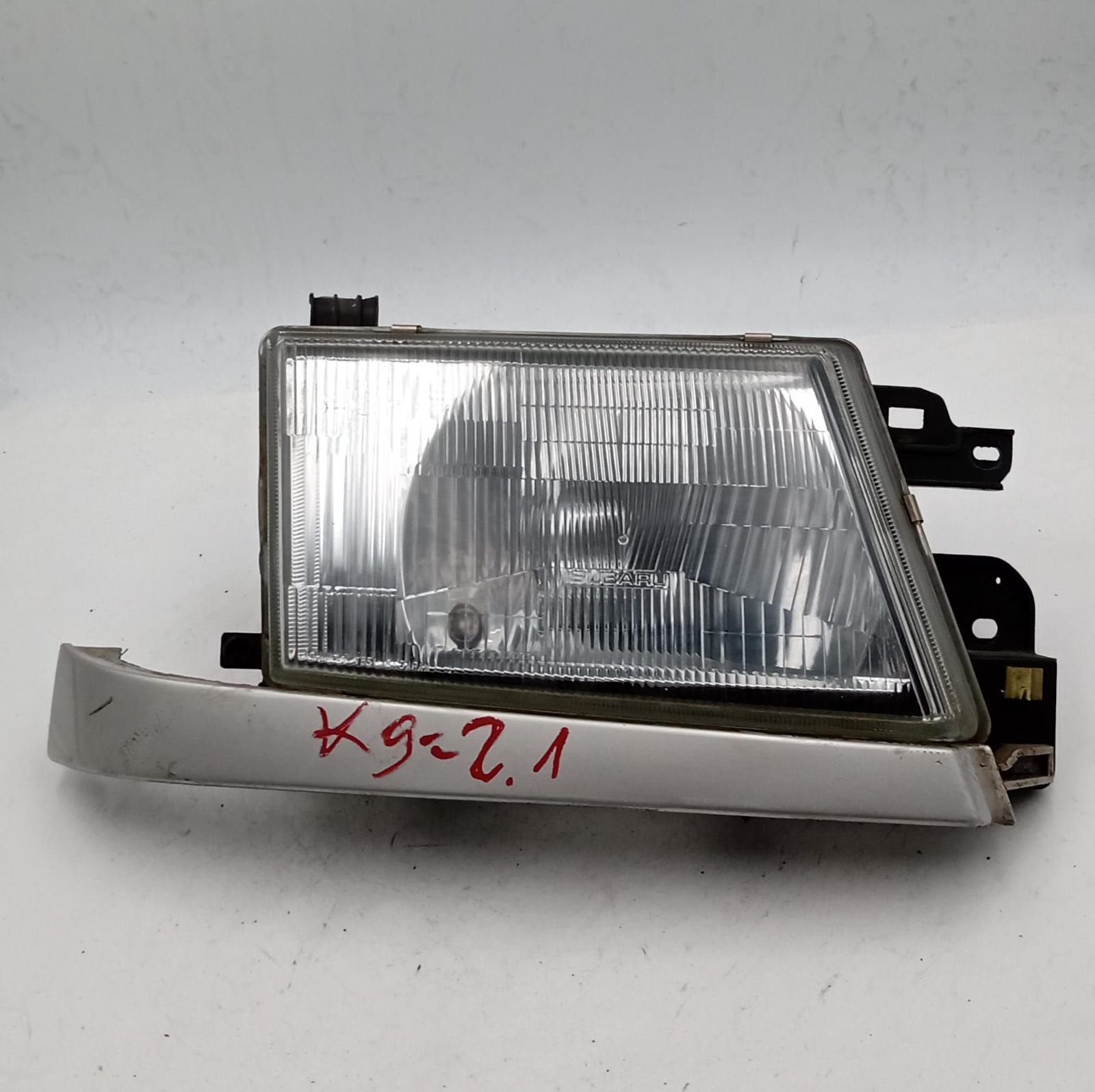 Fanale anteriore destro